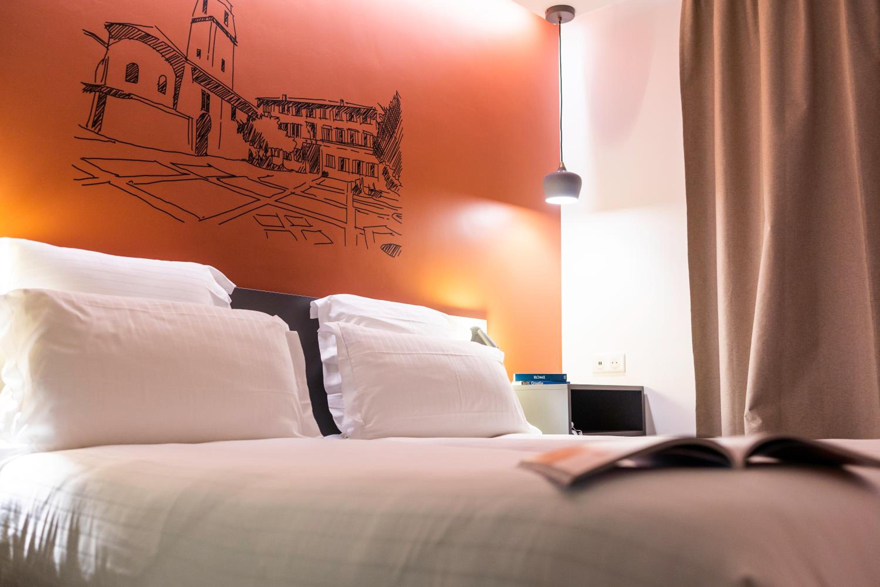 Comfort Double Room - Photo 11