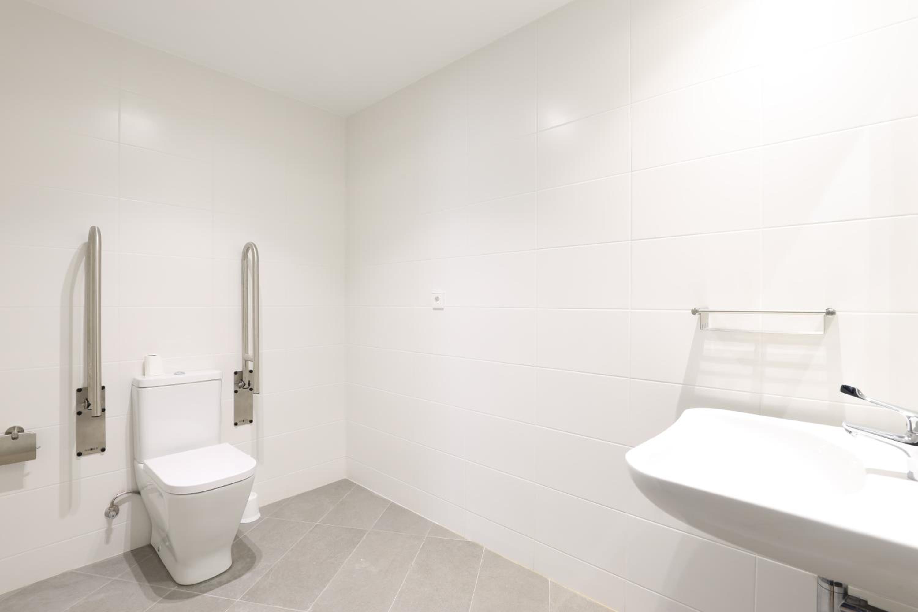 Twin Room - Photo 4