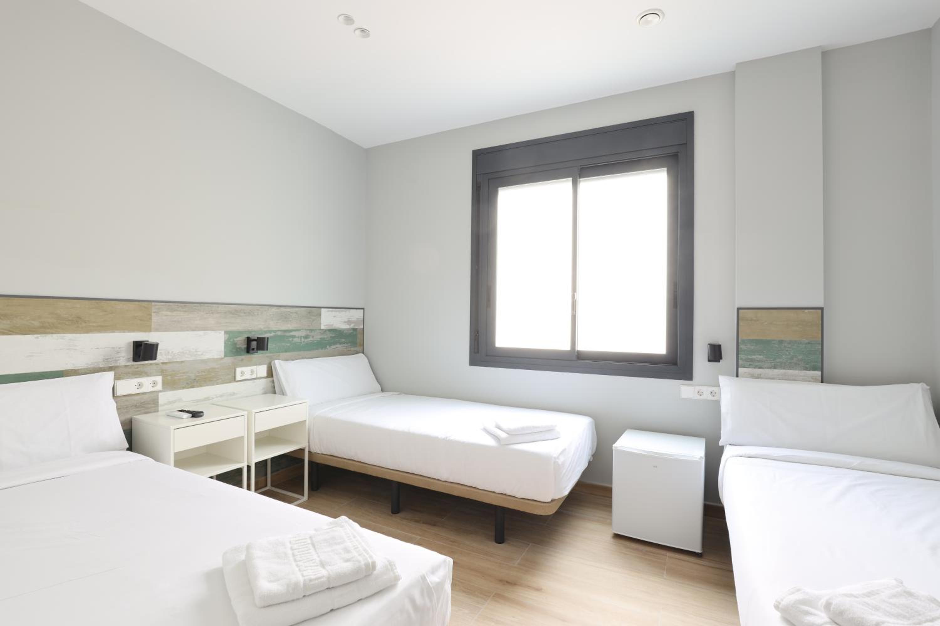 Classic Triple Room - Photo 1
