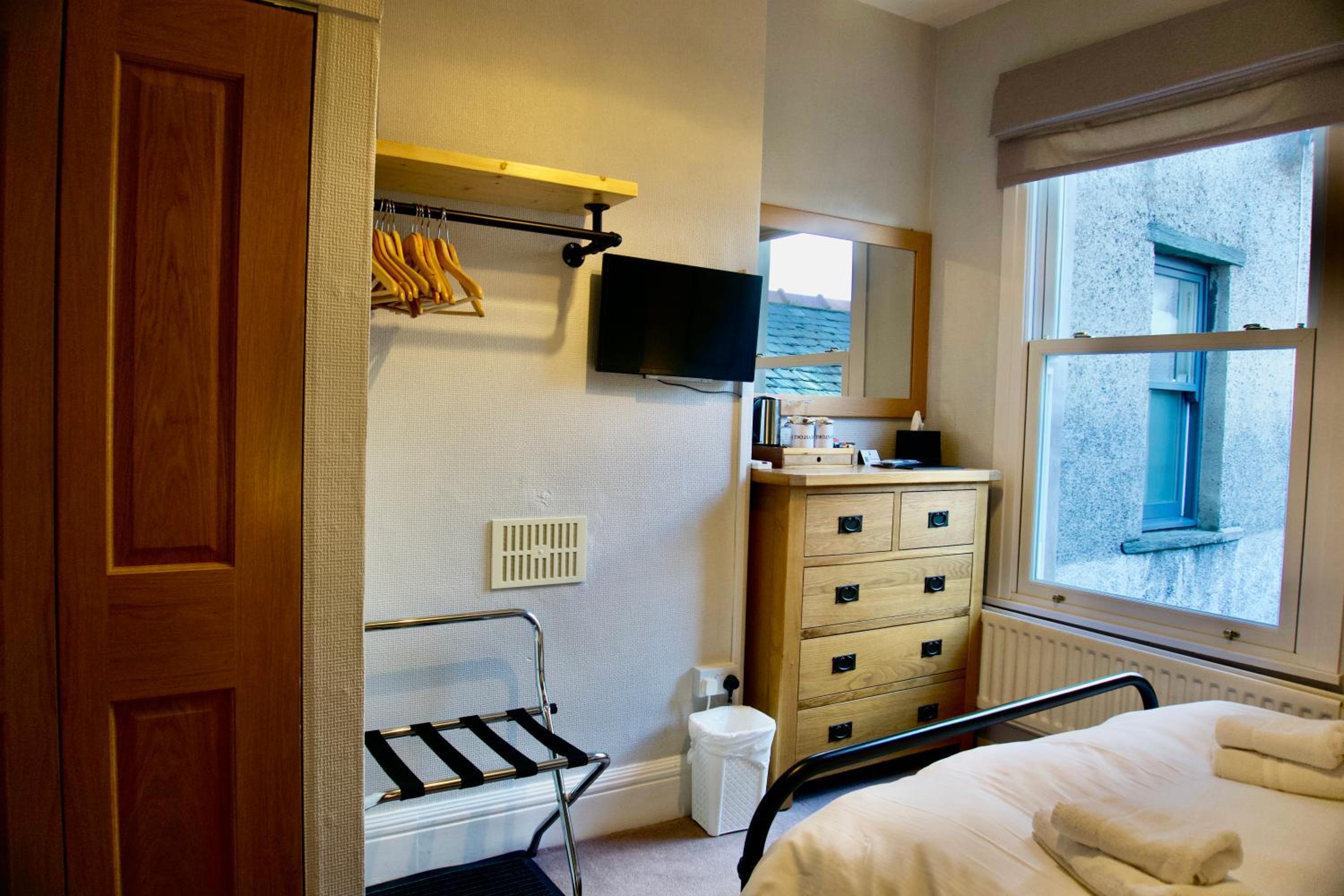 Standard Double Room photo 3