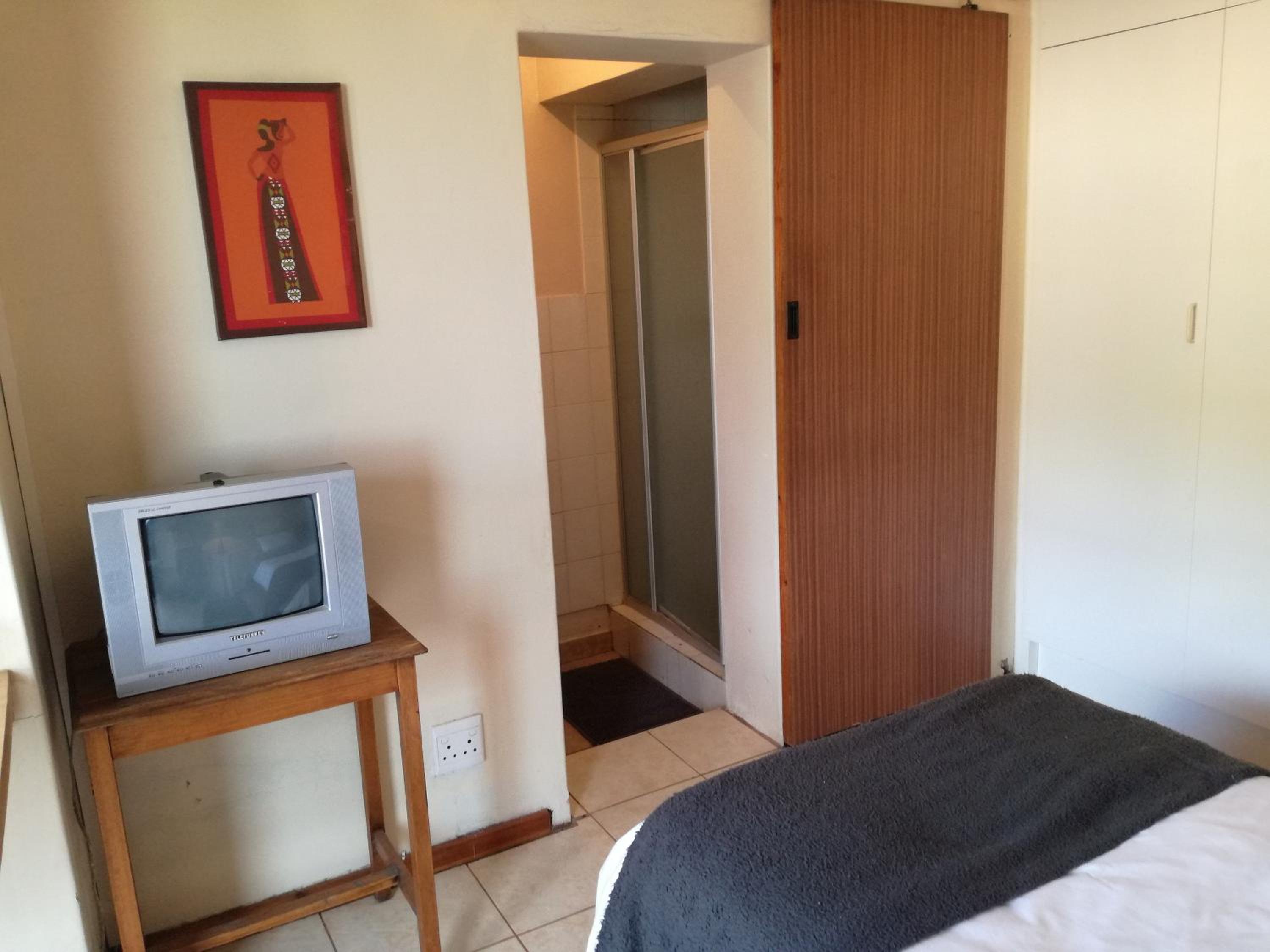 Small Double Room photo 3