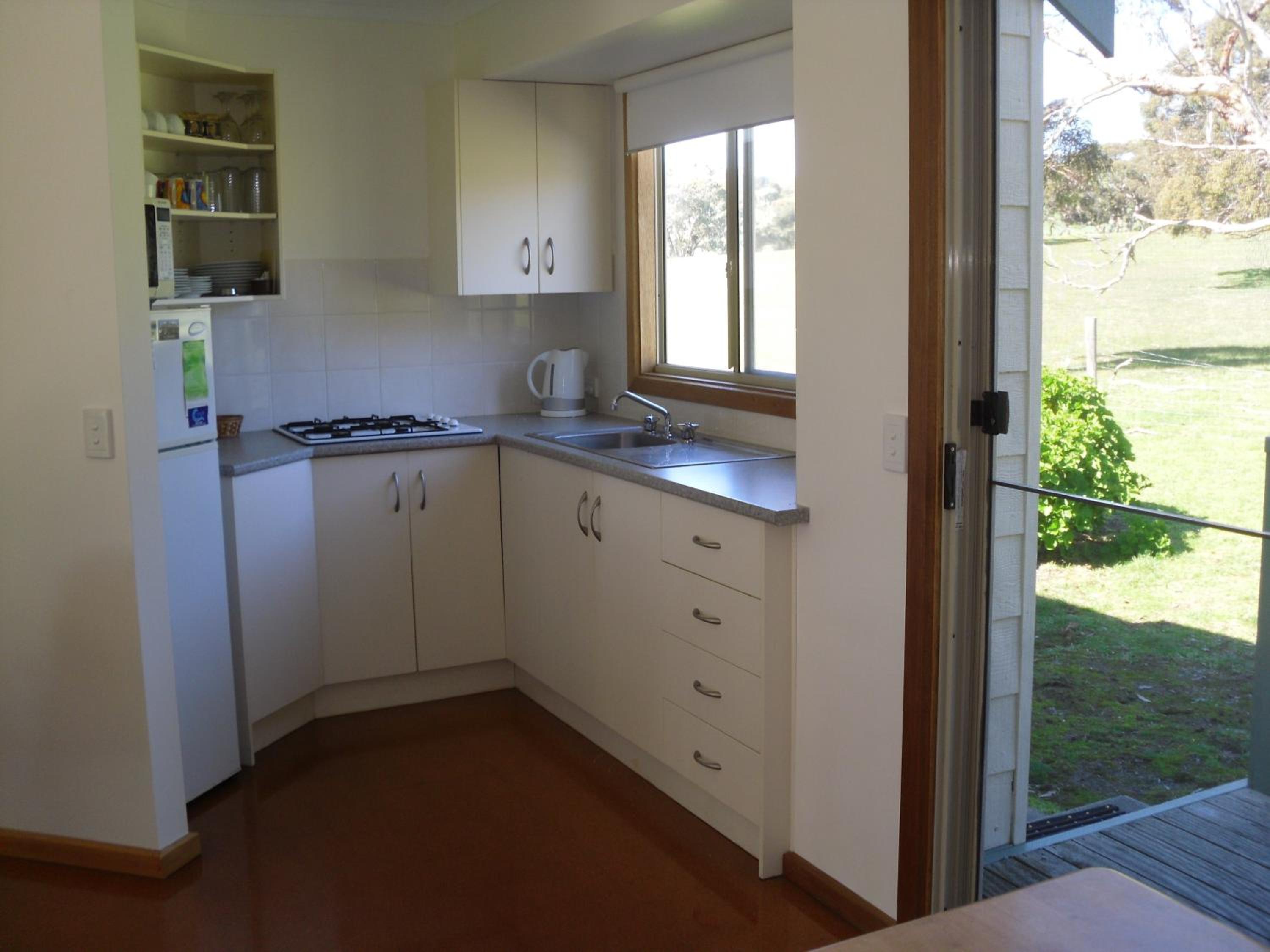 Three-Bedroom Cottage photo 2