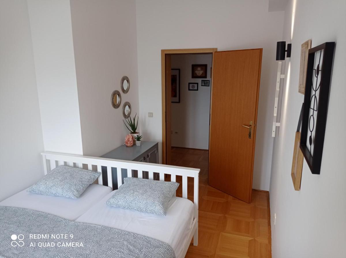 Apartment - Photo 1