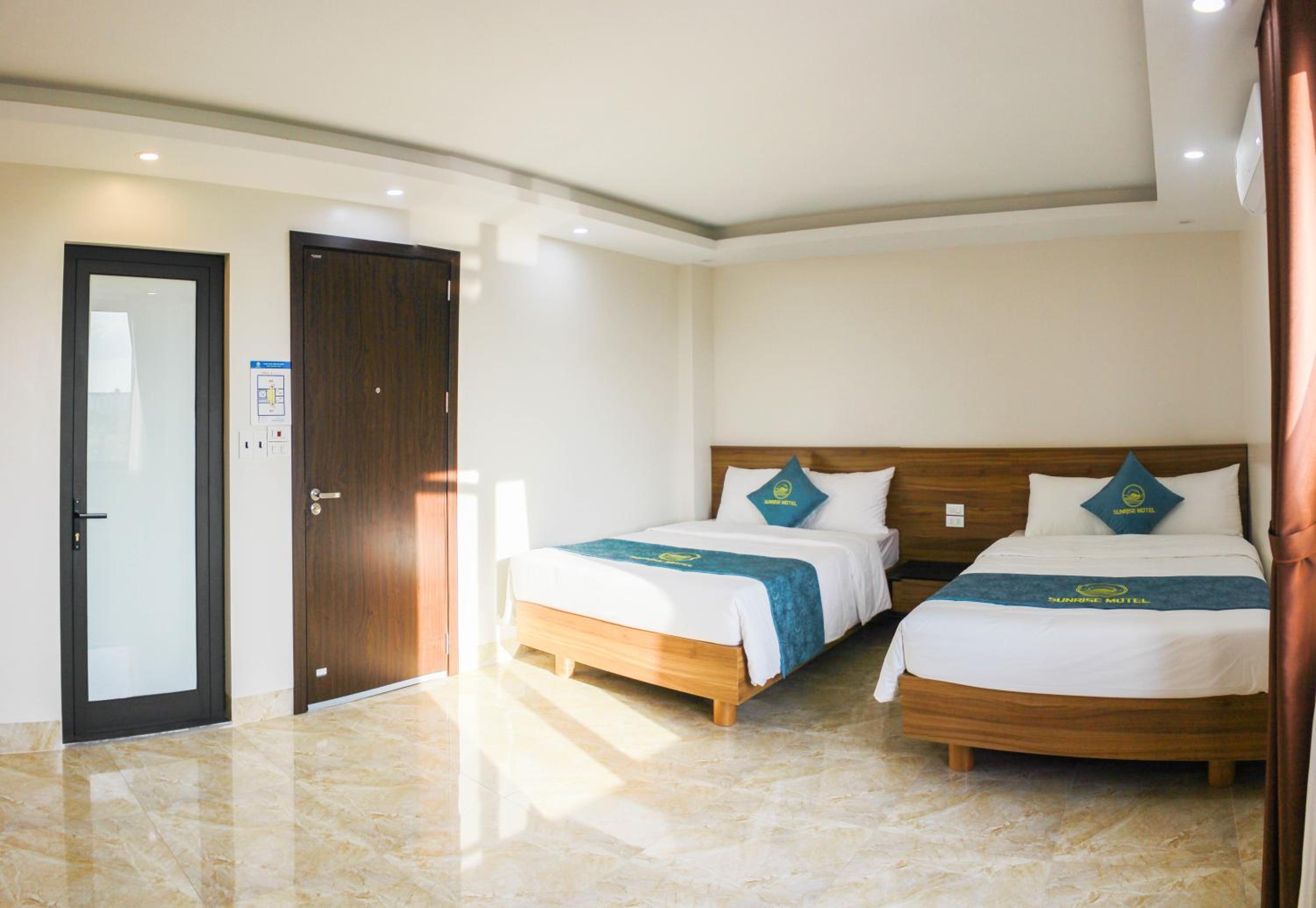 Standard Twin Room photo 3