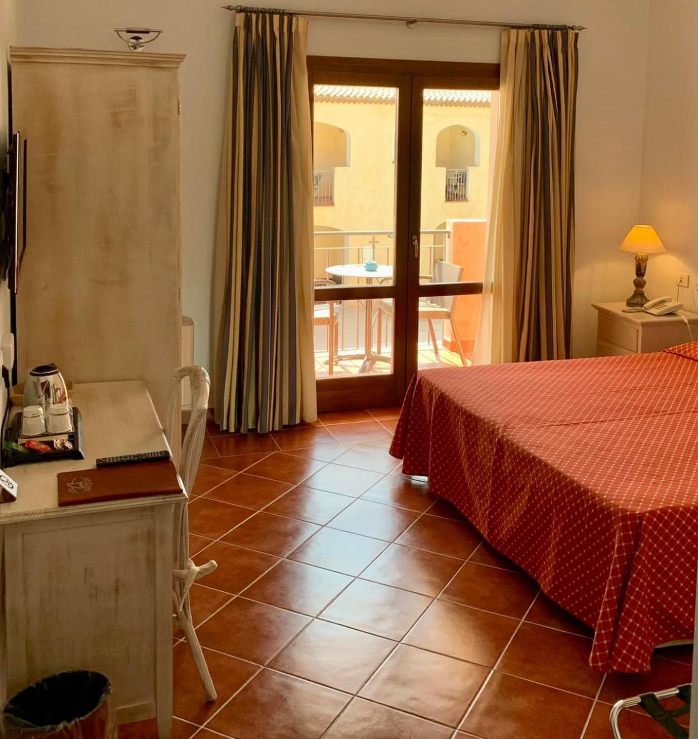 Superior Double or Twin Room photo 1