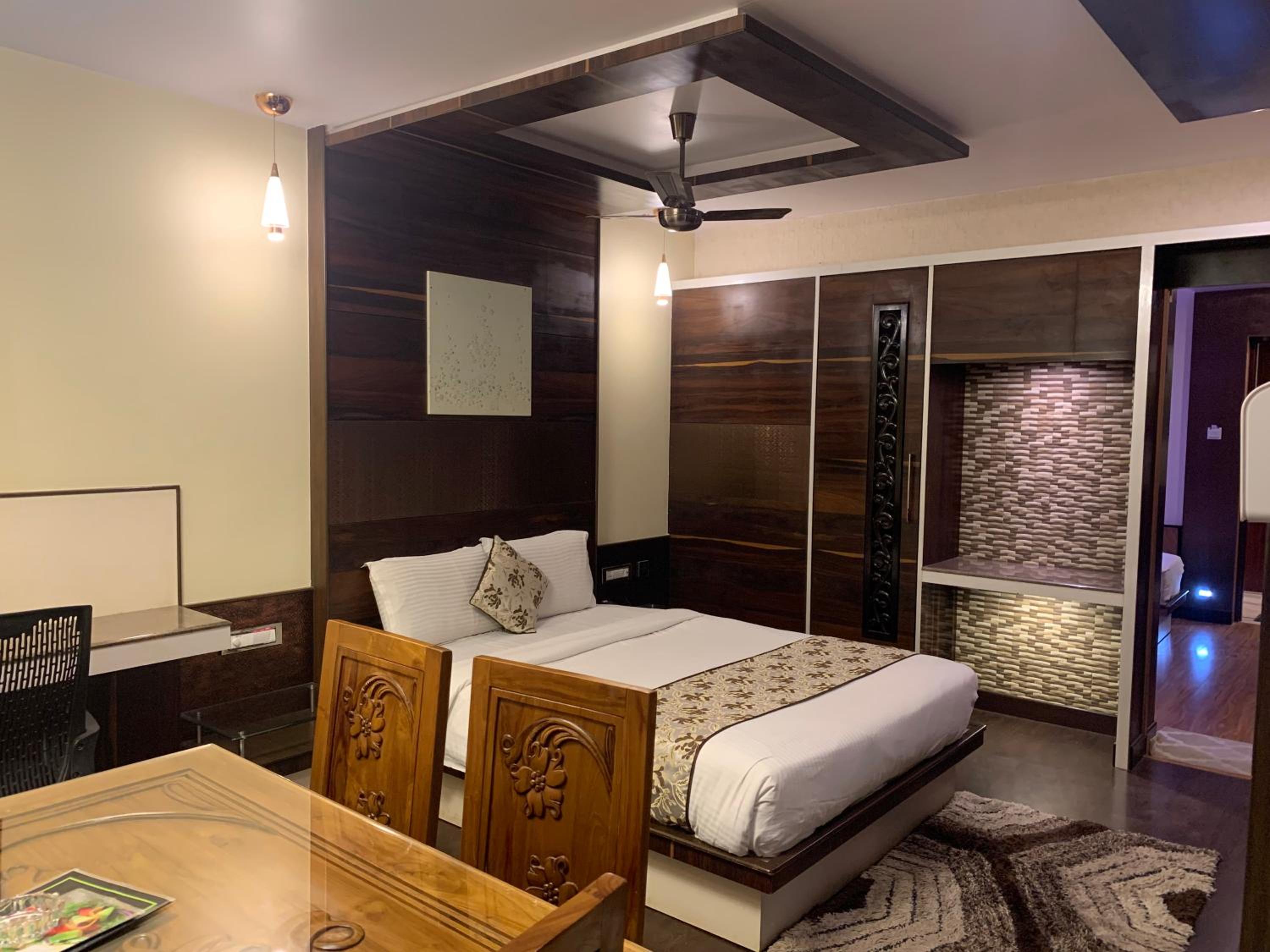 Family Suite - Photo 9
