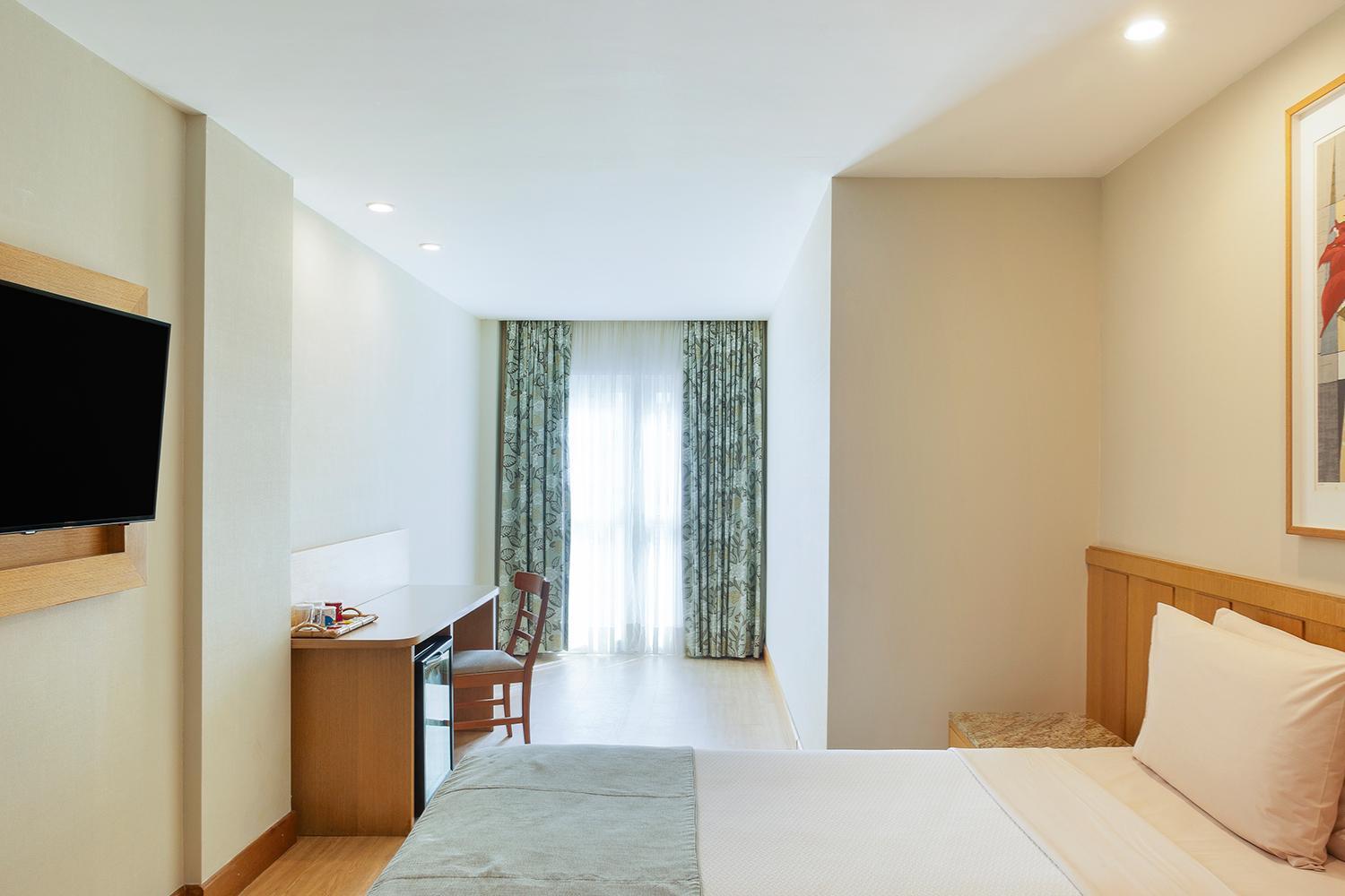 Executive Superior Twin Room - Photo 2