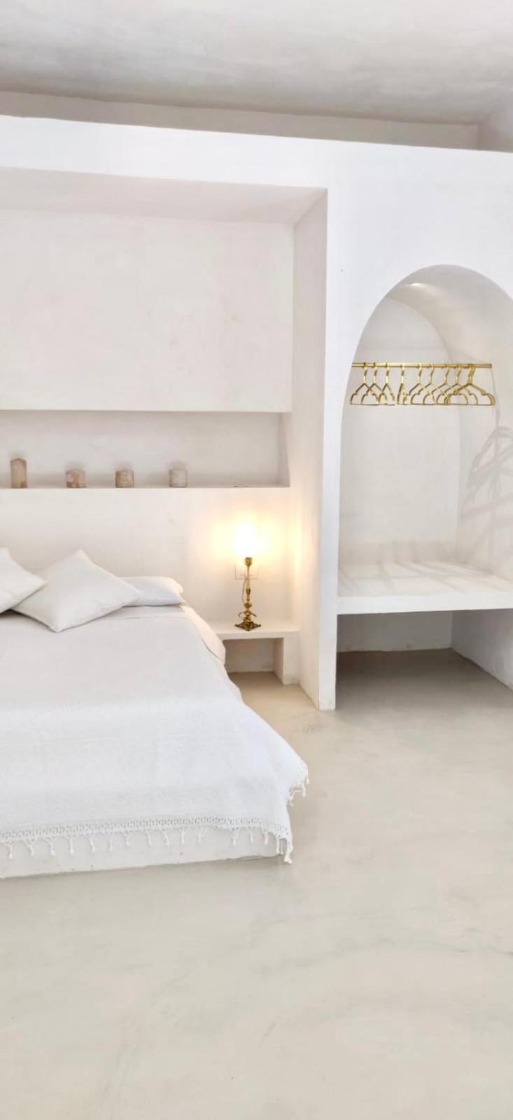 Queen Room with Spa Bath