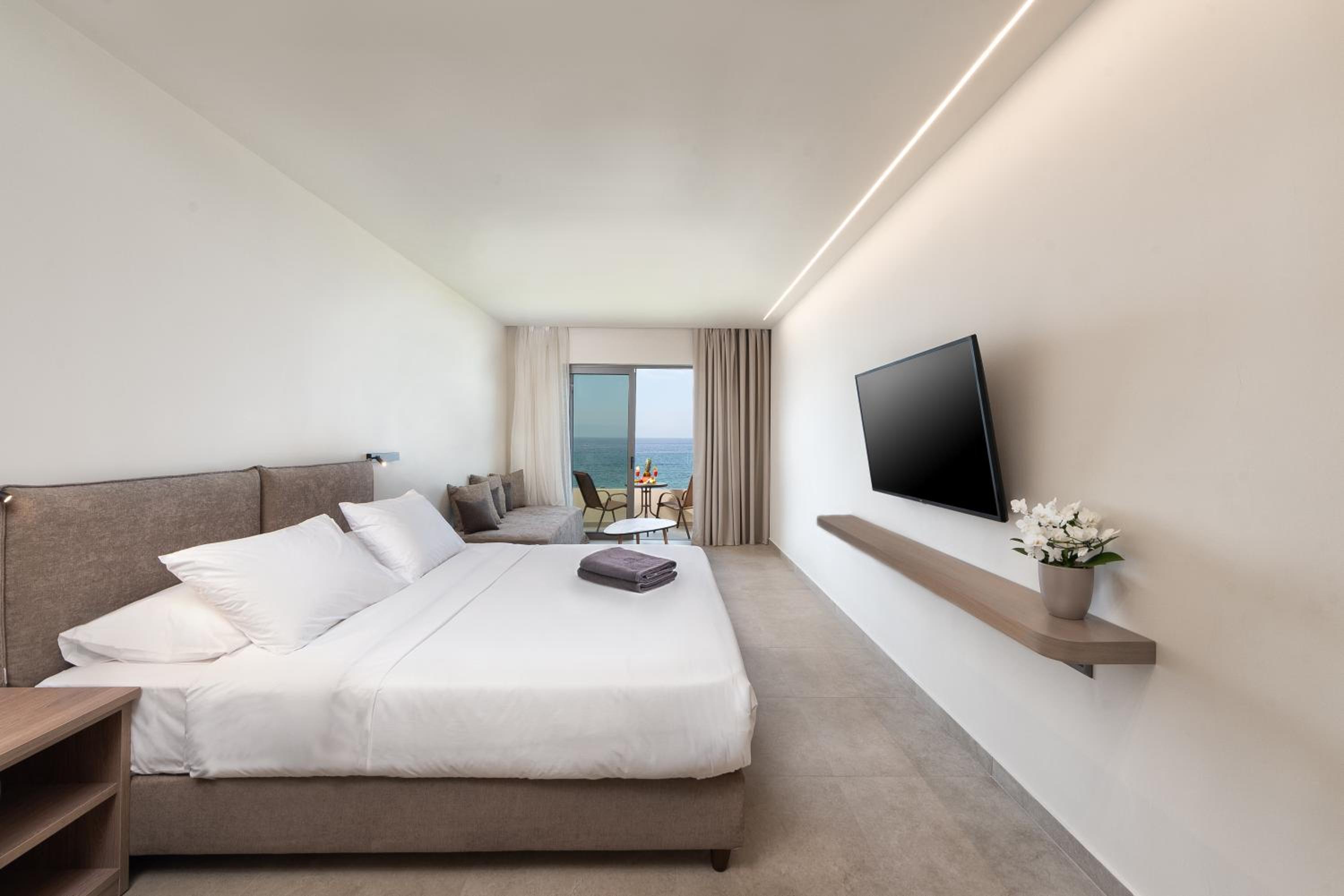 Deluxe Double Room with Sea View