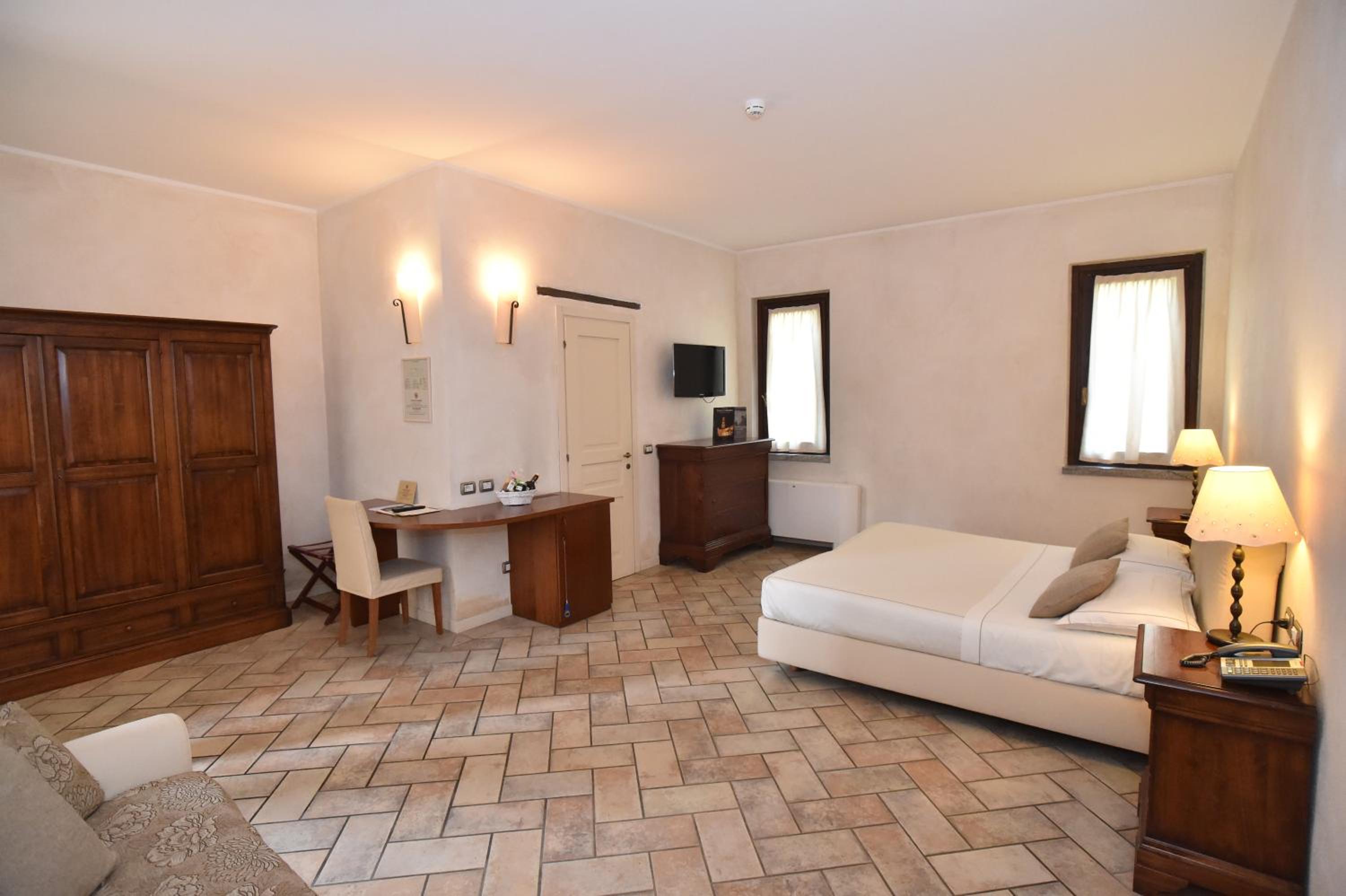 Quadruple Room photo 2