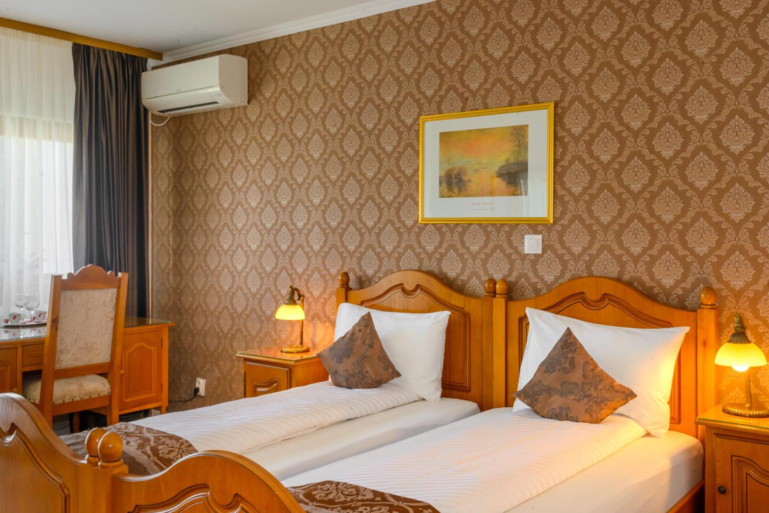 Twin Room photo 1