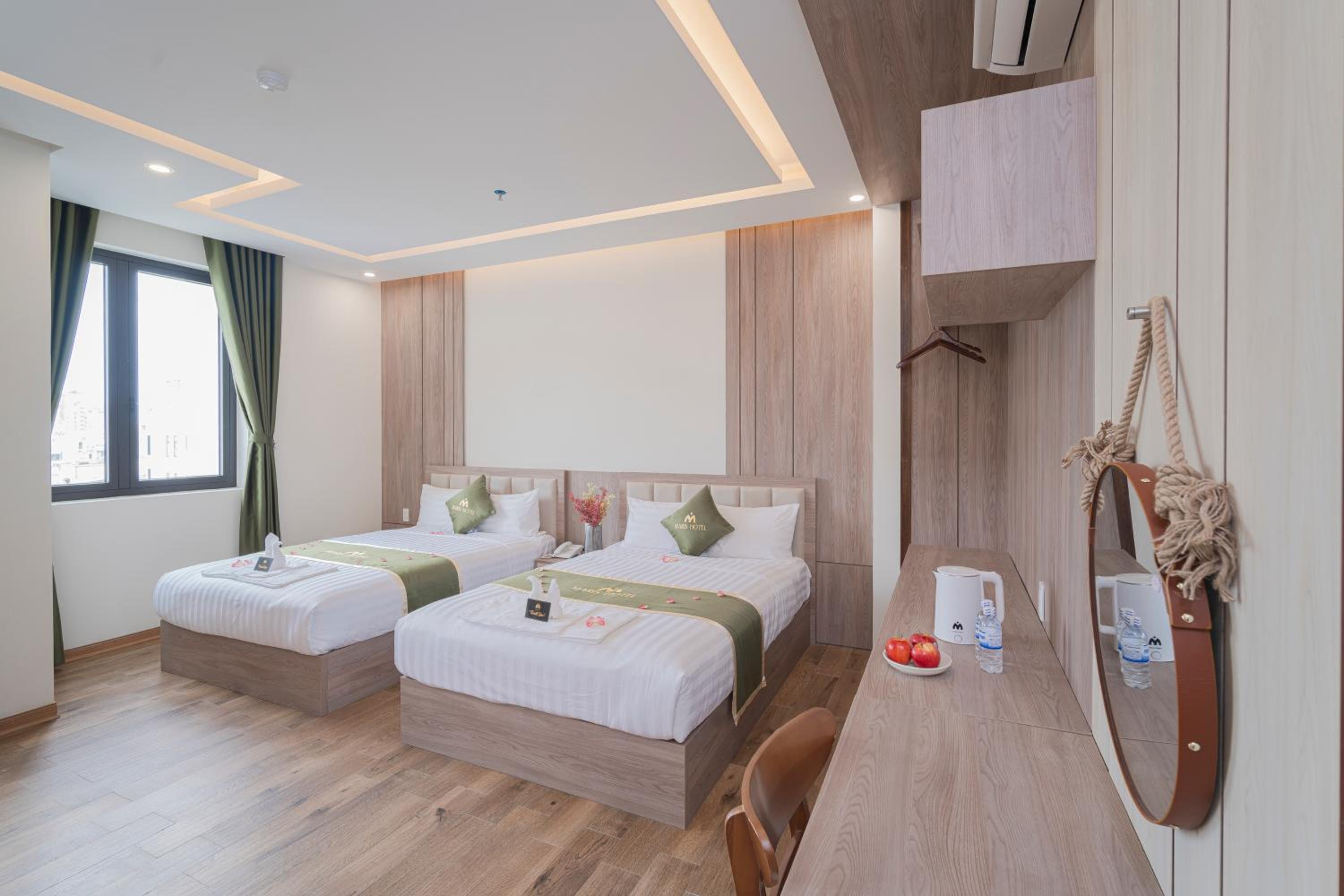 Deluxe Family Room - Photo 10