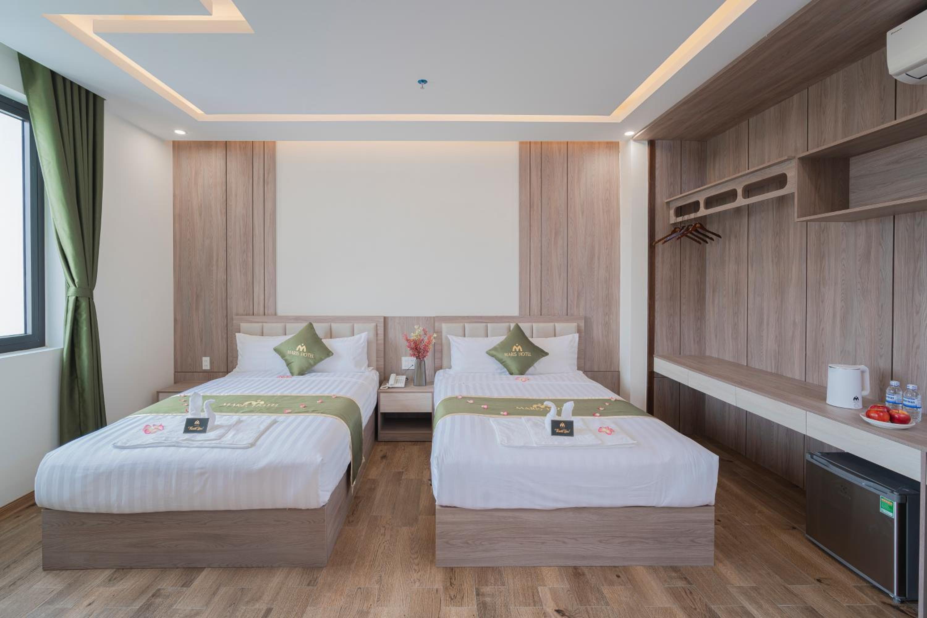 Deluxe Family Room - Photo 11