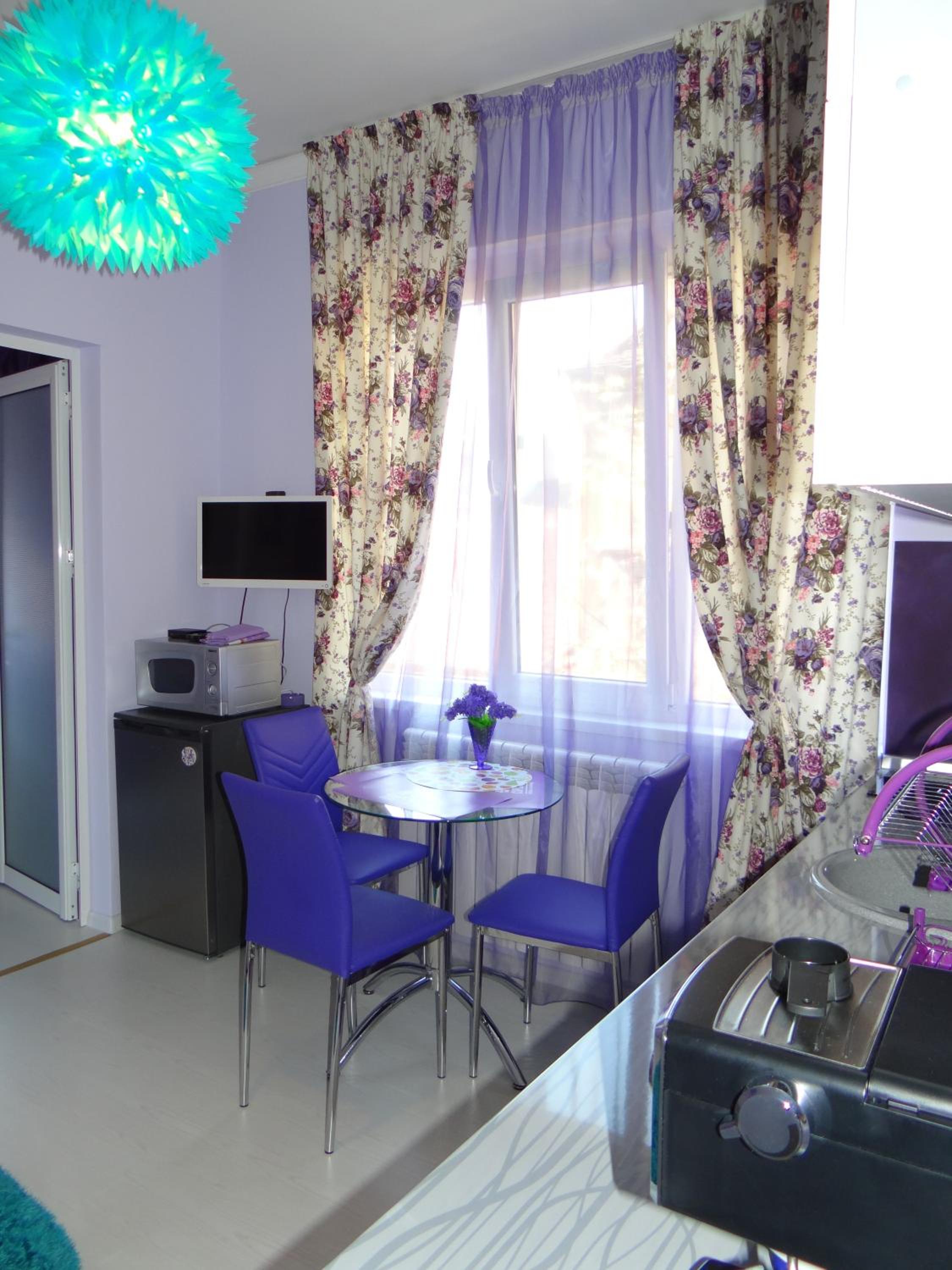 Superior One-Bedroom Apartment - Photo 11