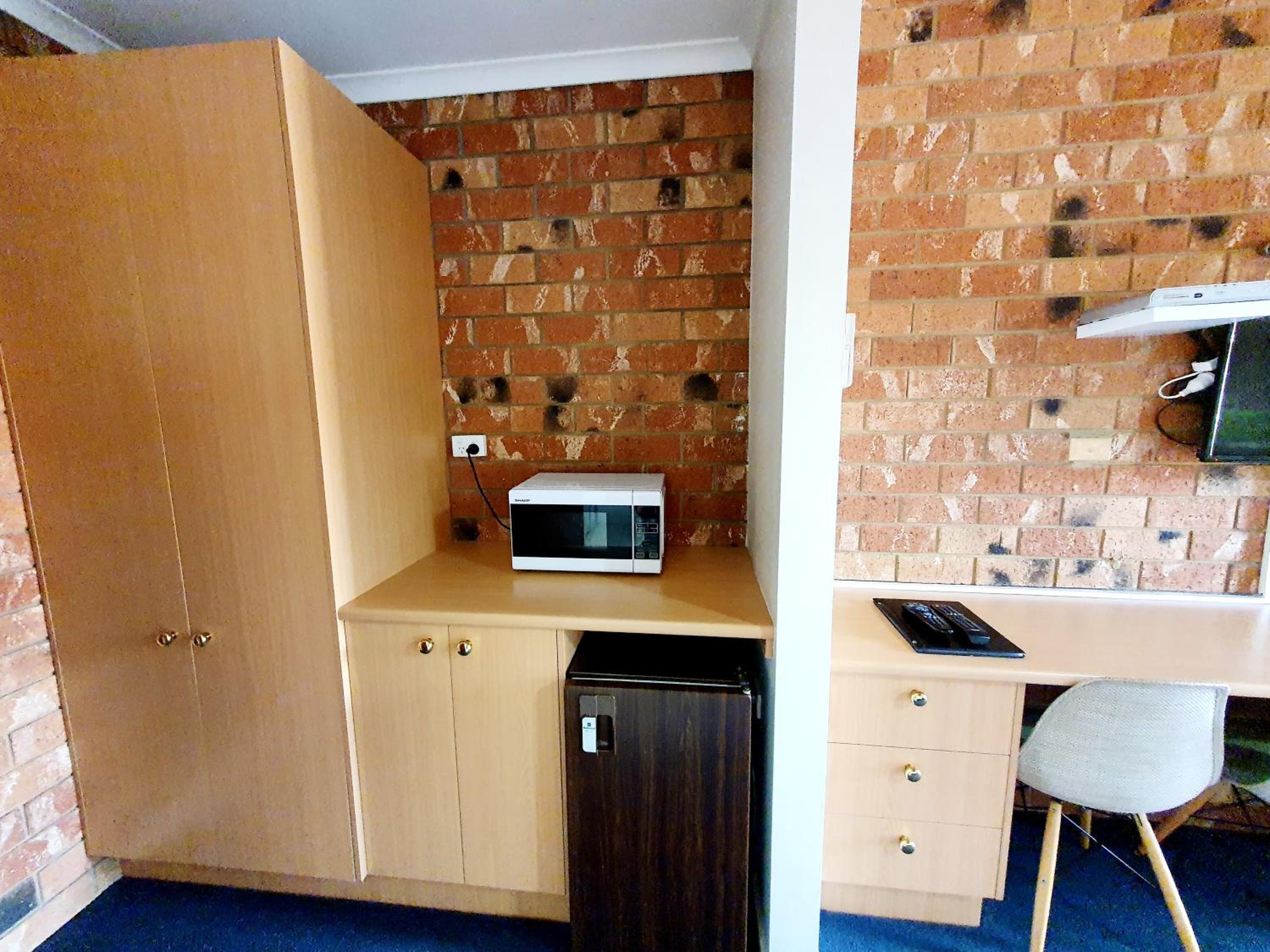 Deluxe Triple Room photo 2