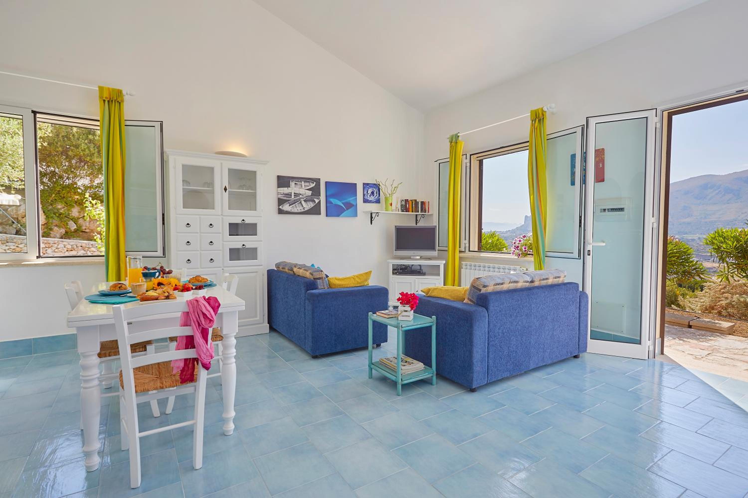 Two-Bedroom Villa photo 2