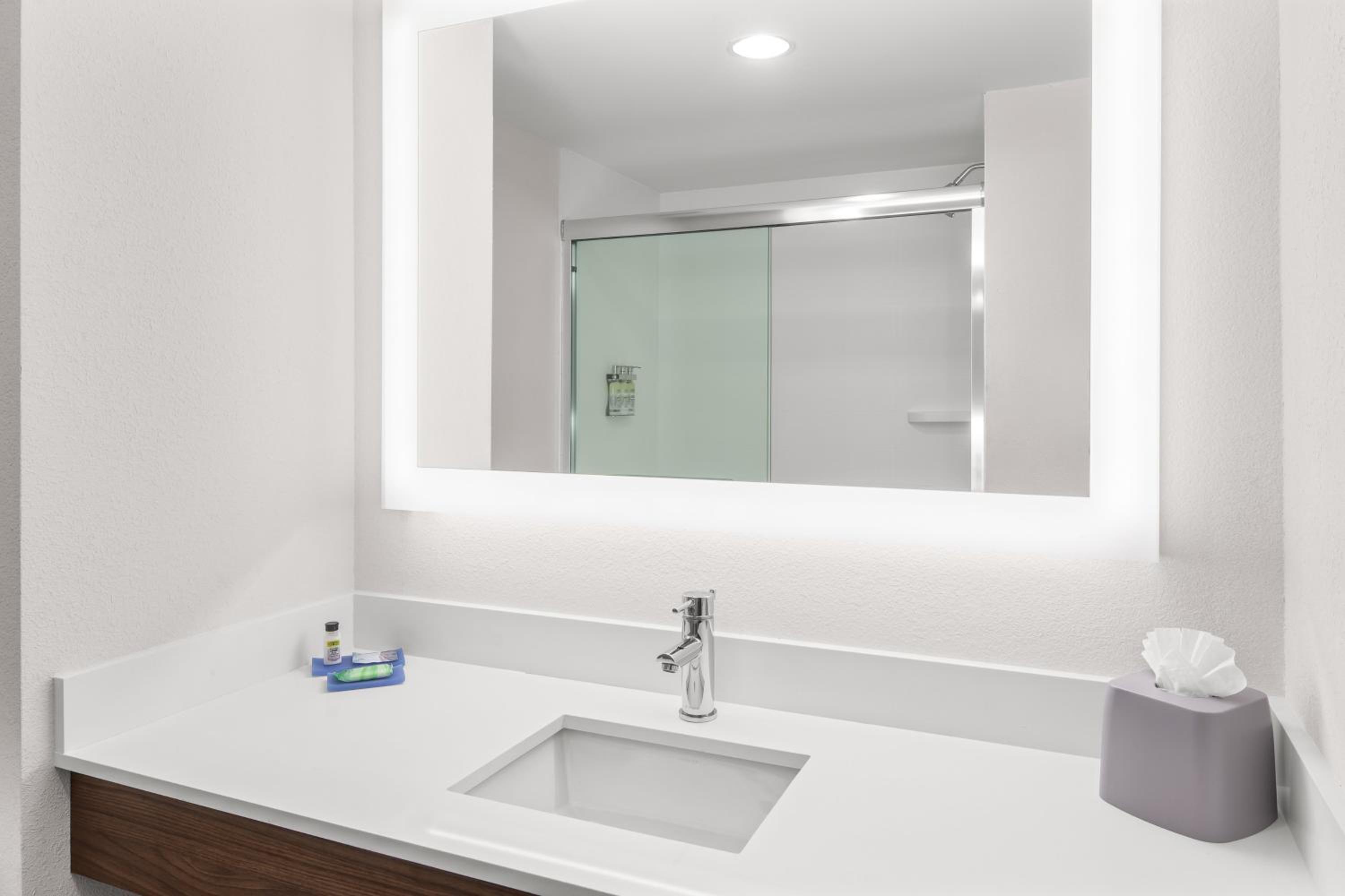 Standard Room - Photo 2