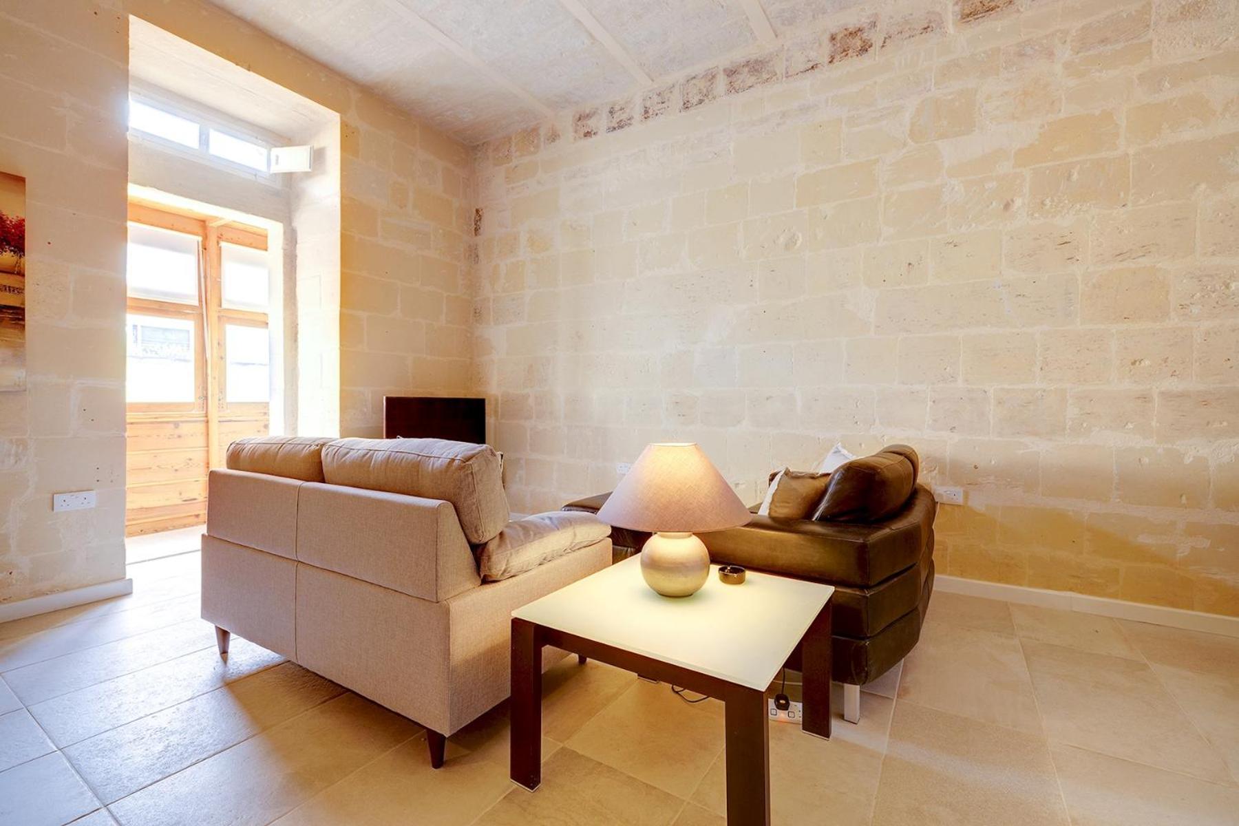 Two-Bedroom Apartment - Photo 23