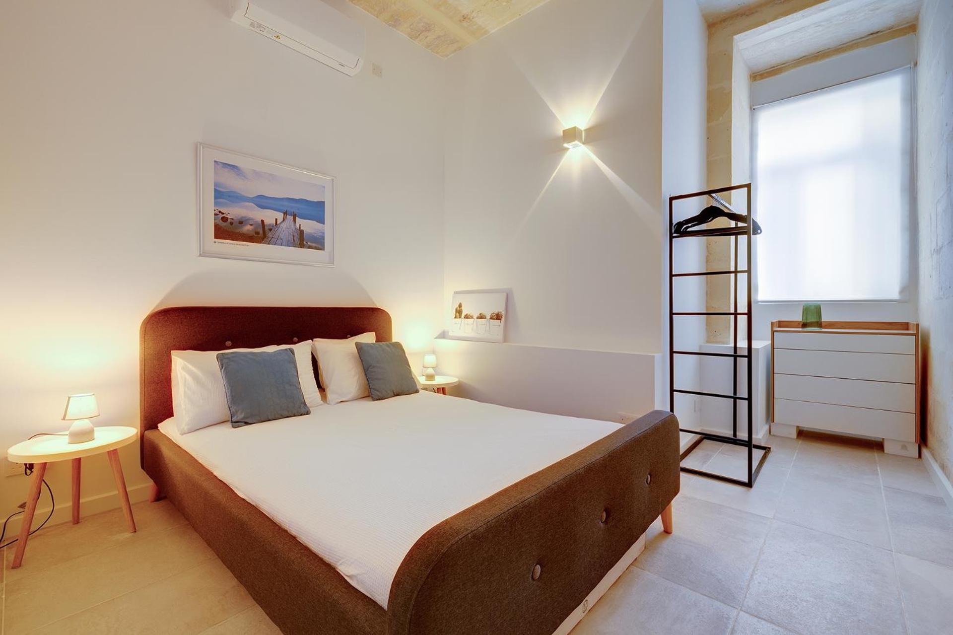 Two-Bedroom Apartment - Photo 9