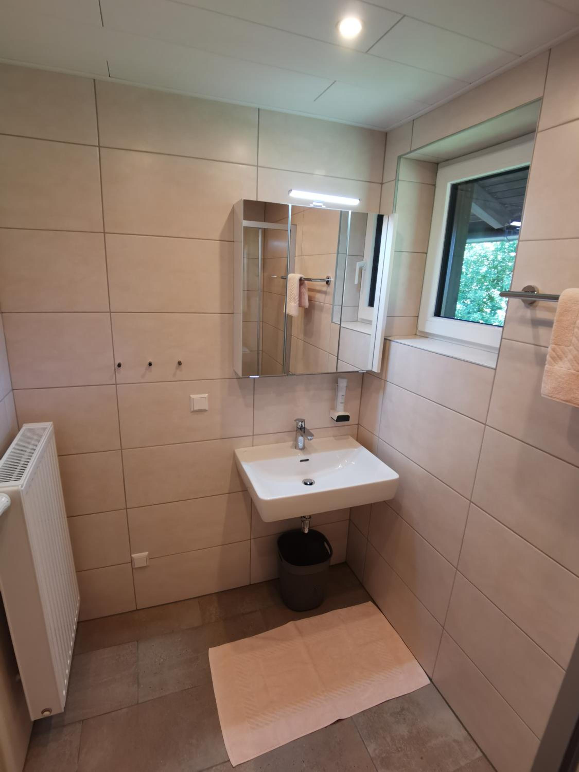 Two-Bedroom Apartment with Balcony and Garden View photo 3