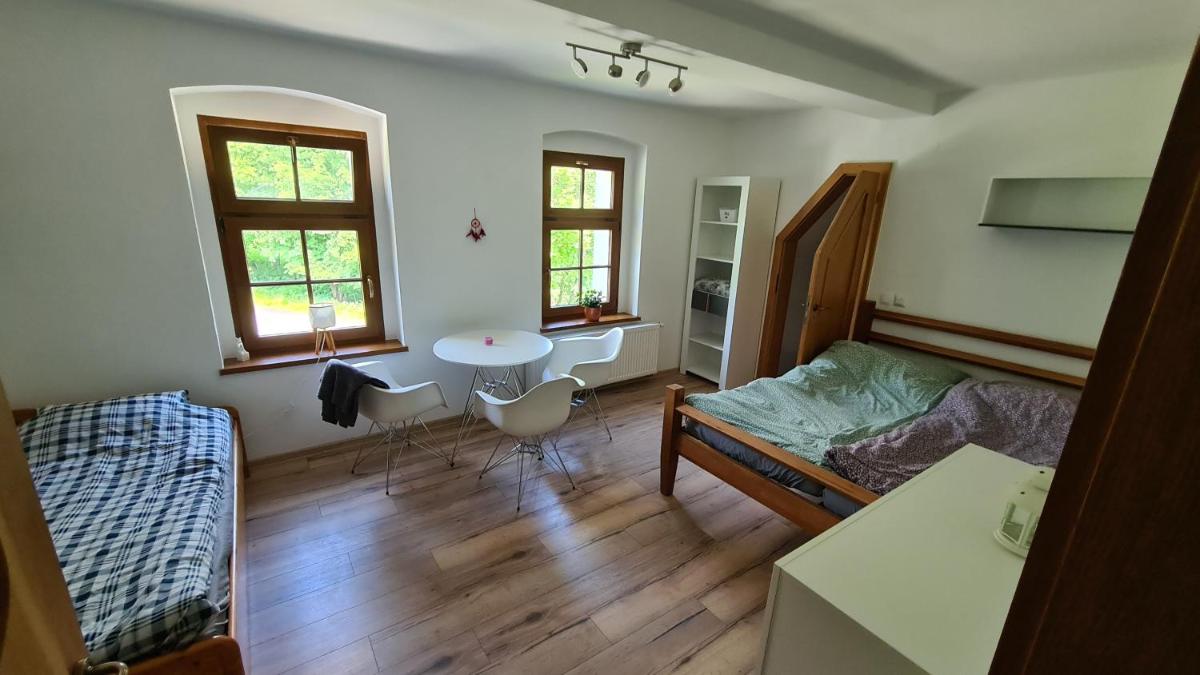 Triple Room with Private Bathroom photo 3