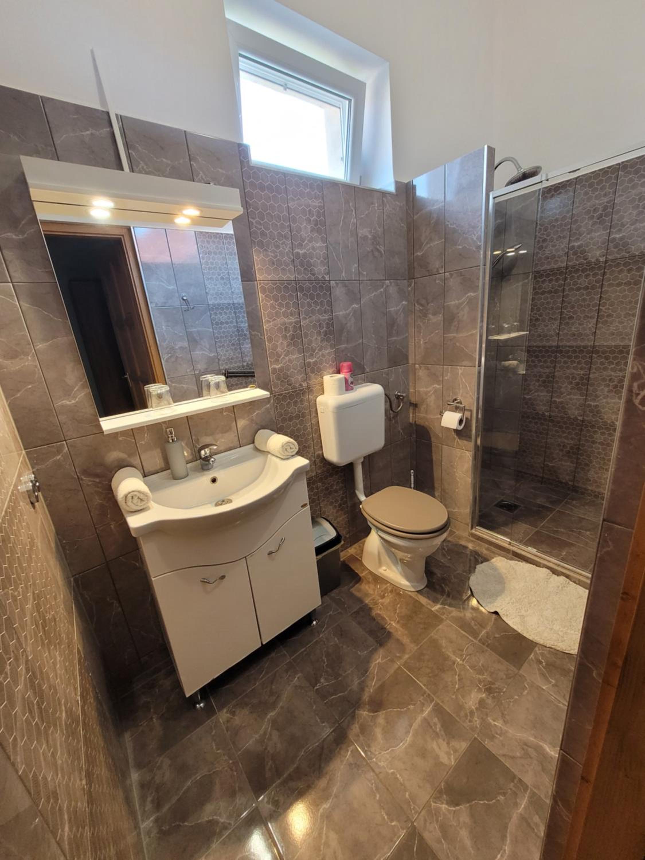 Double or Twin Room with Bathroom photo 3