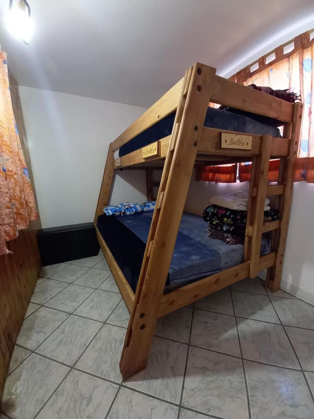 Triple Room with Shared Bathroom photo 1