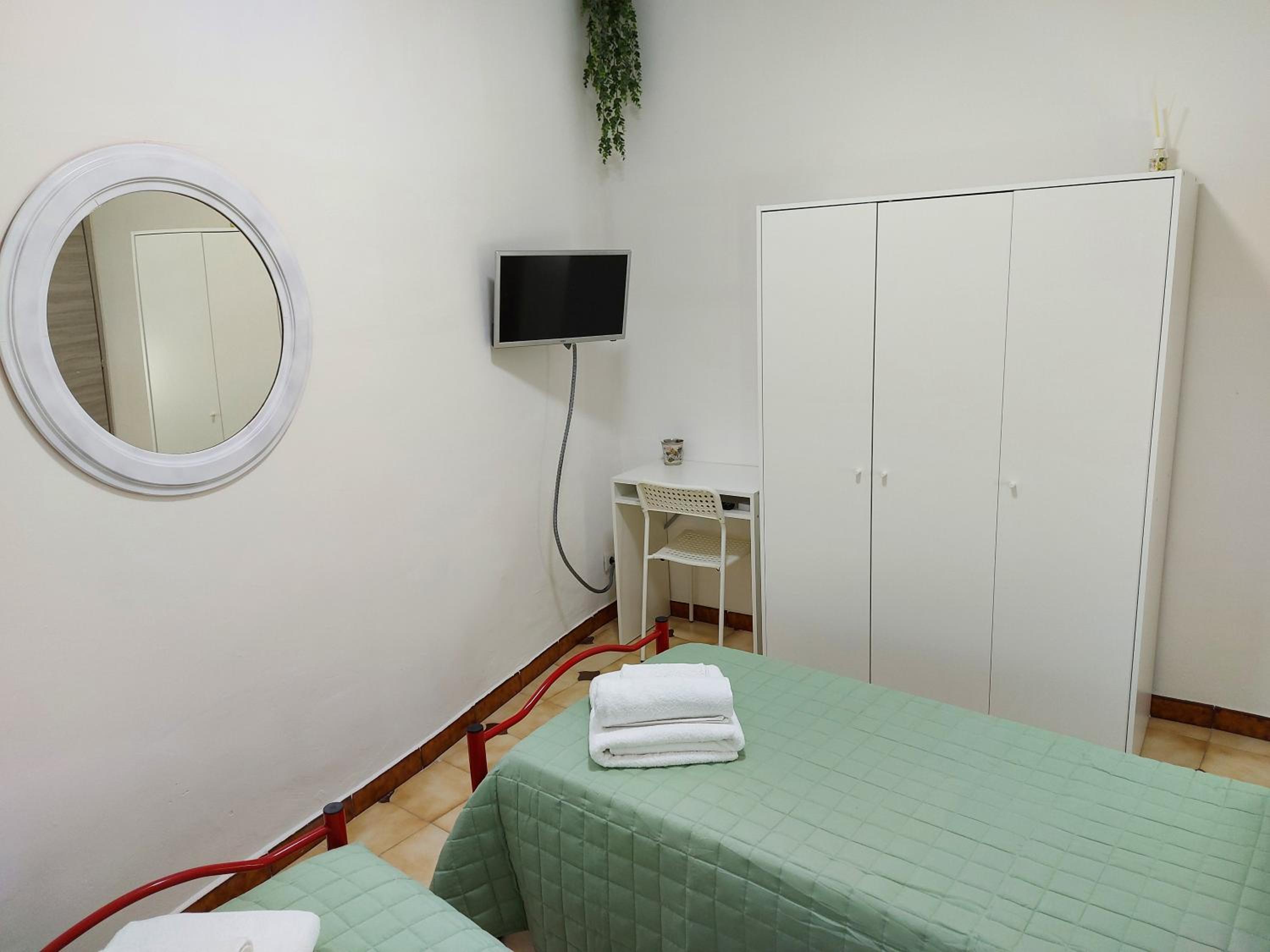 Two-Bedroom House photo 2