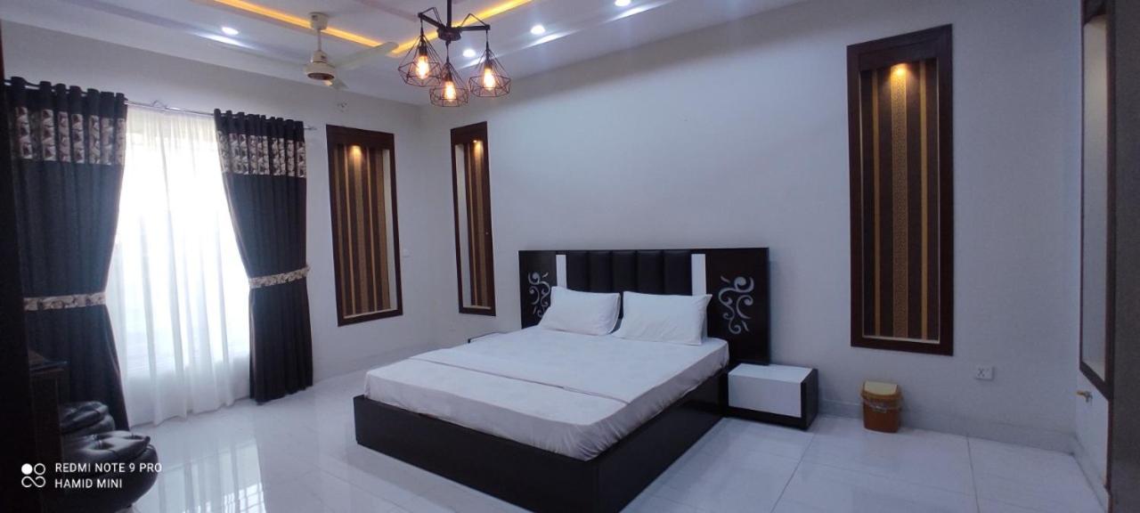 Small Single Room photo 1