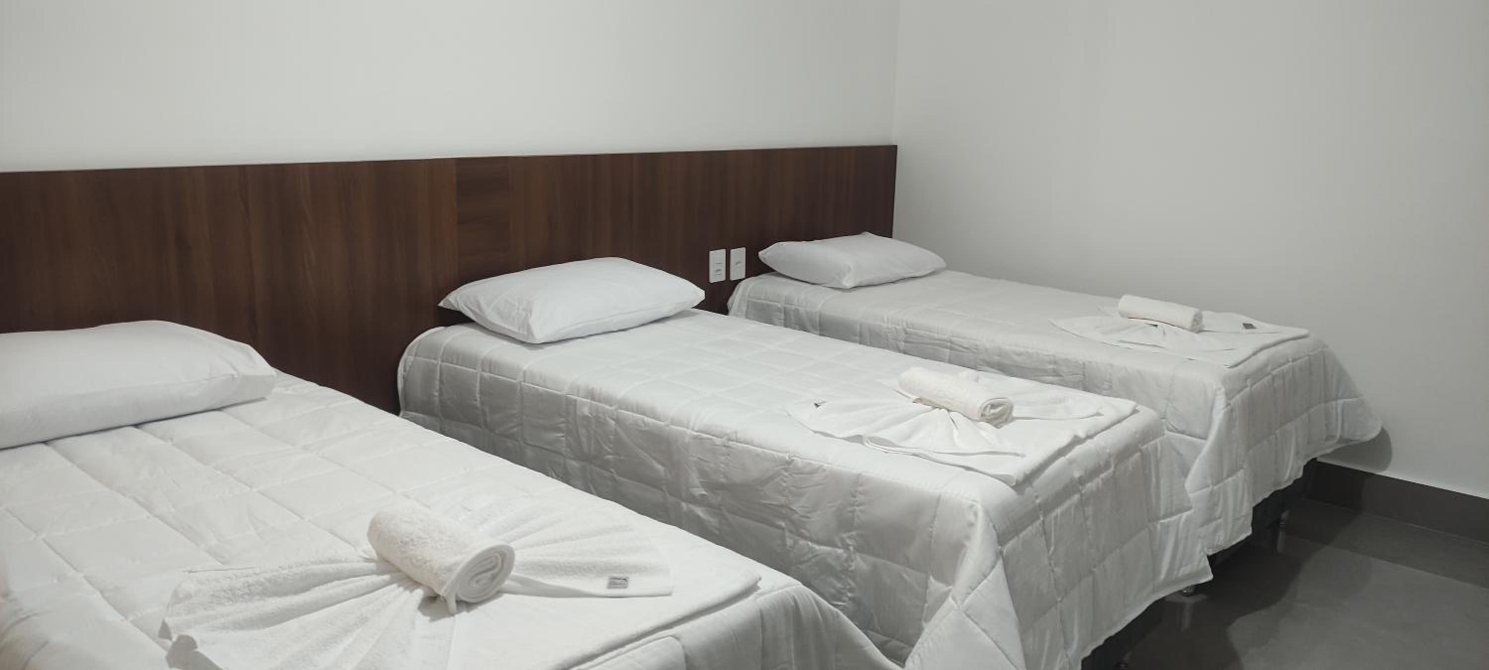 Deluxe Triple Room - Photo 1
