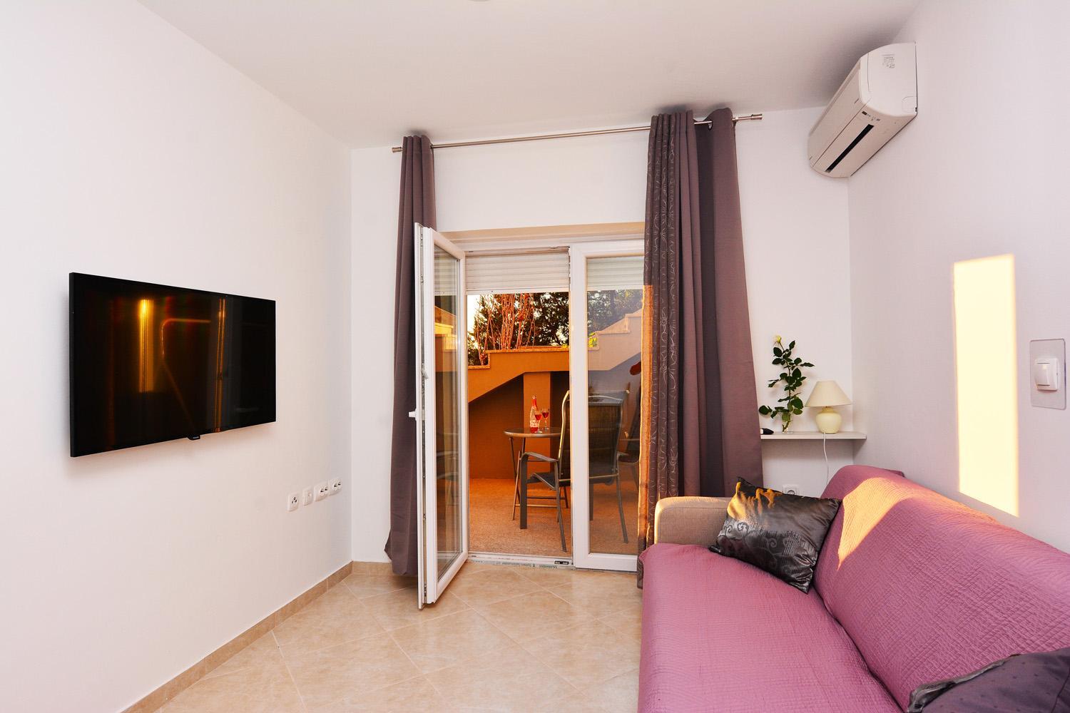 Apartment with Sea View photo 1