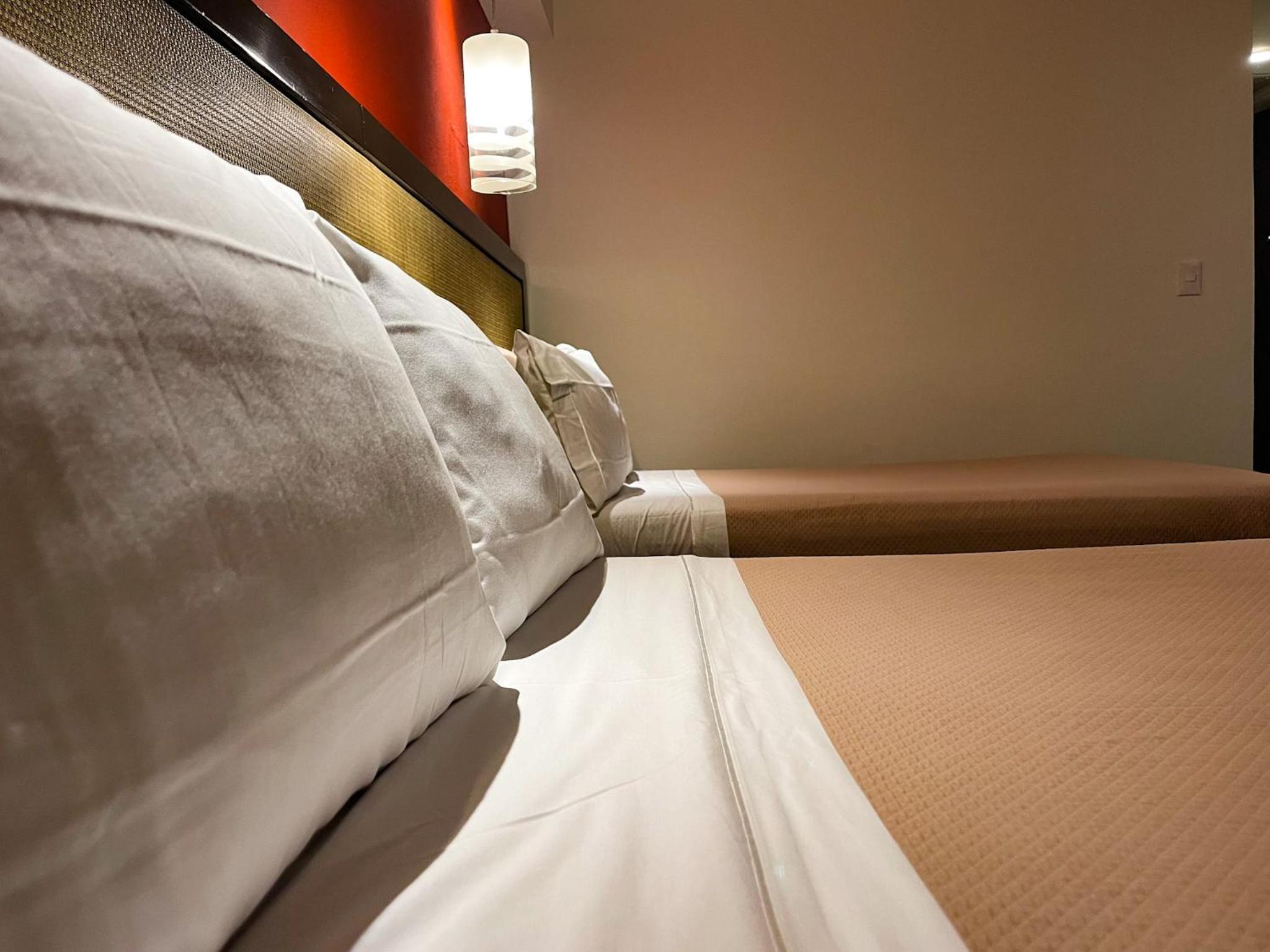 Double Room with Two Double Beds - Photo 1