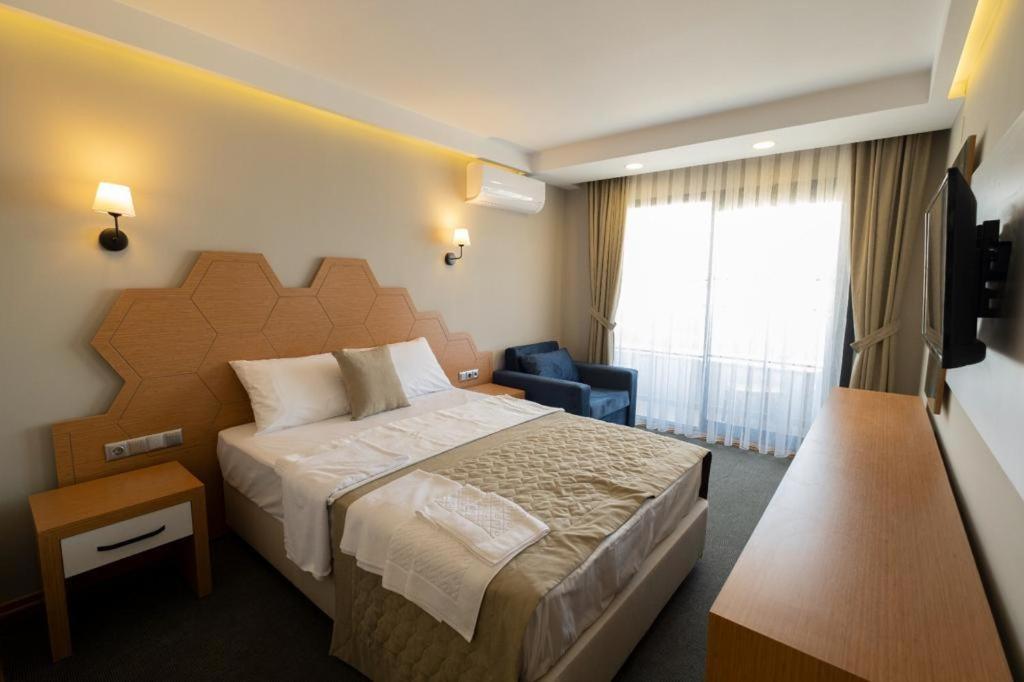 Economy Double Room photo 3