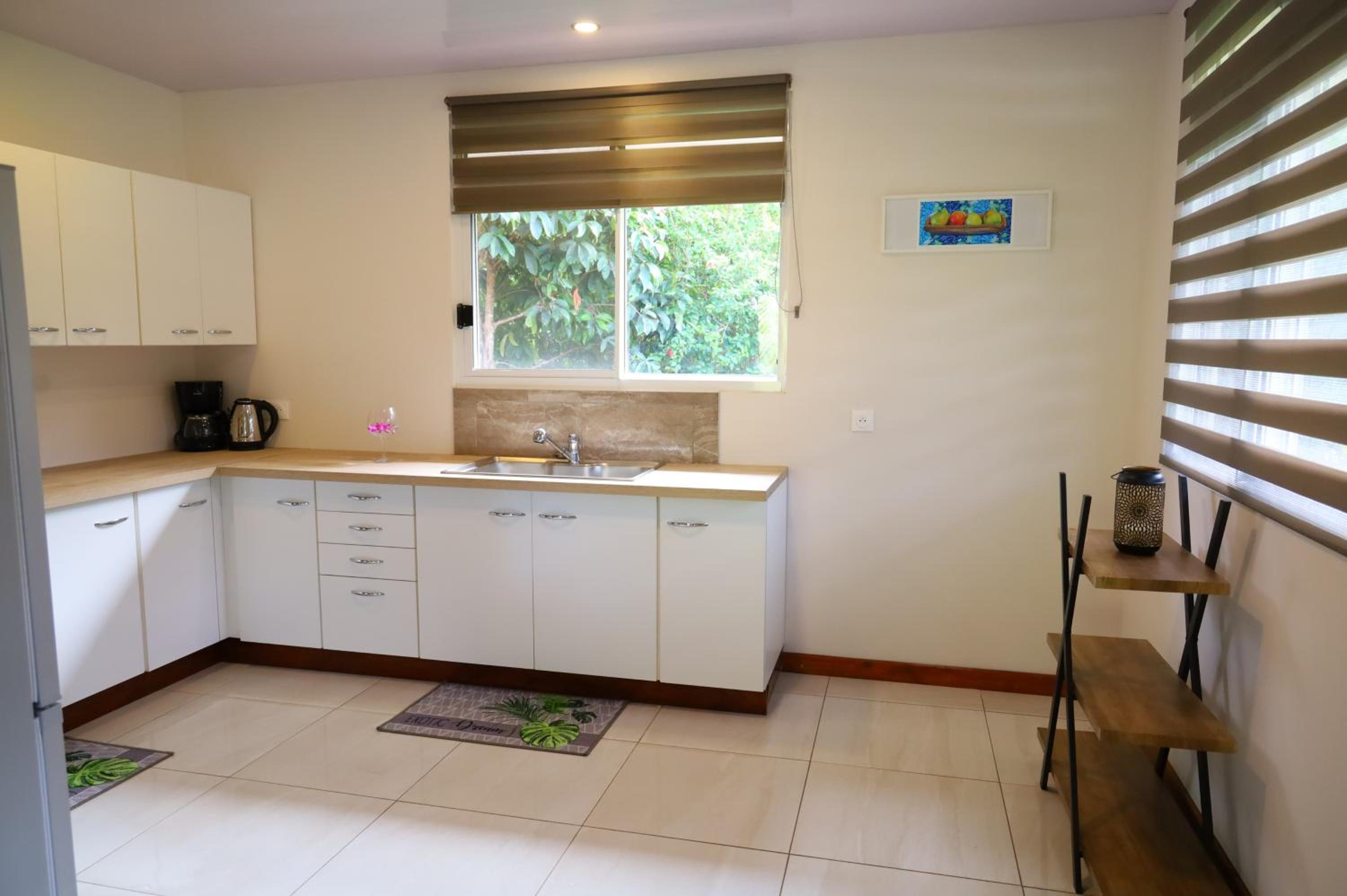 Two-Bedroom House photo 3