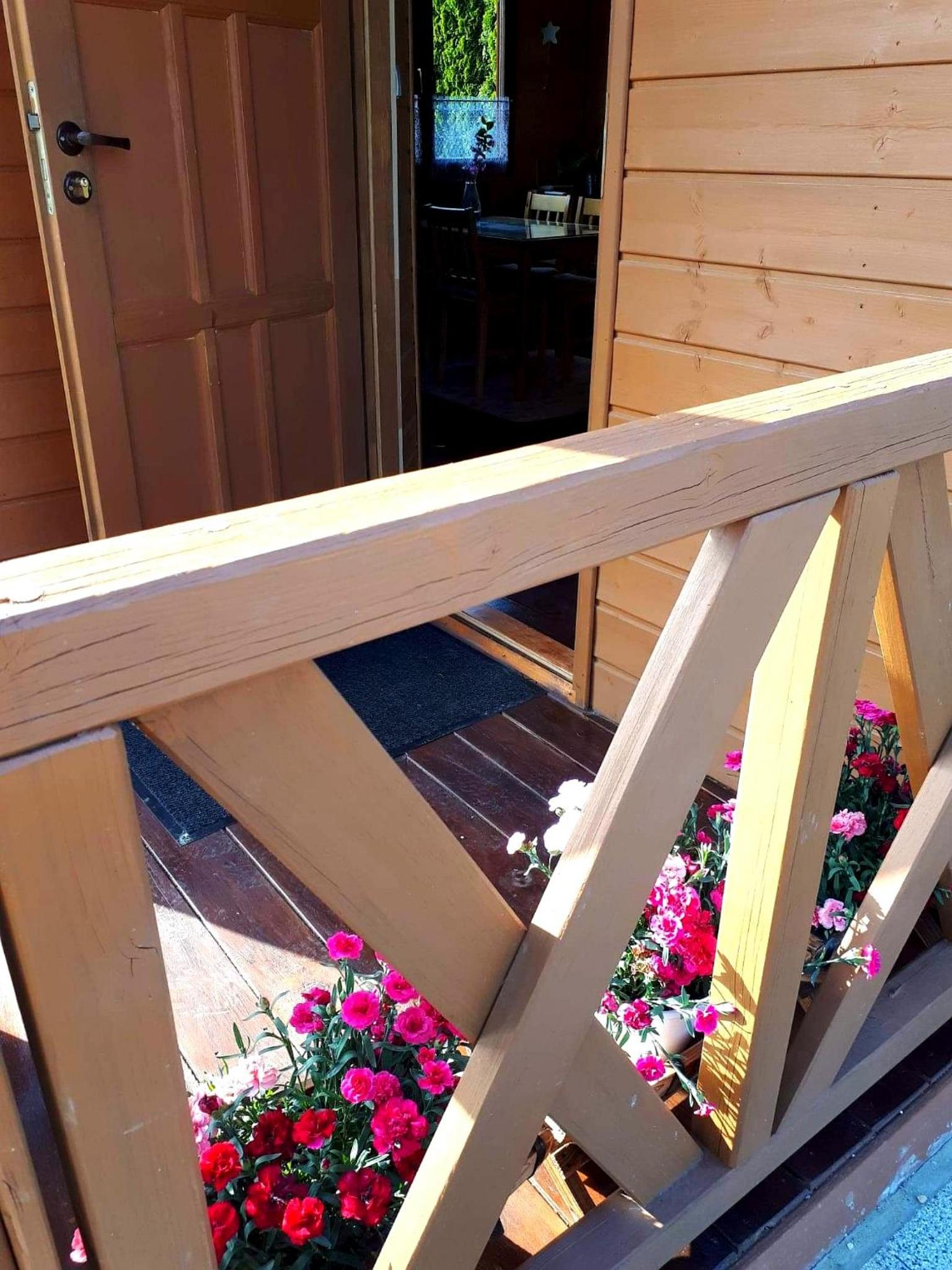Three-Bedroom Chalet - Photo 2
