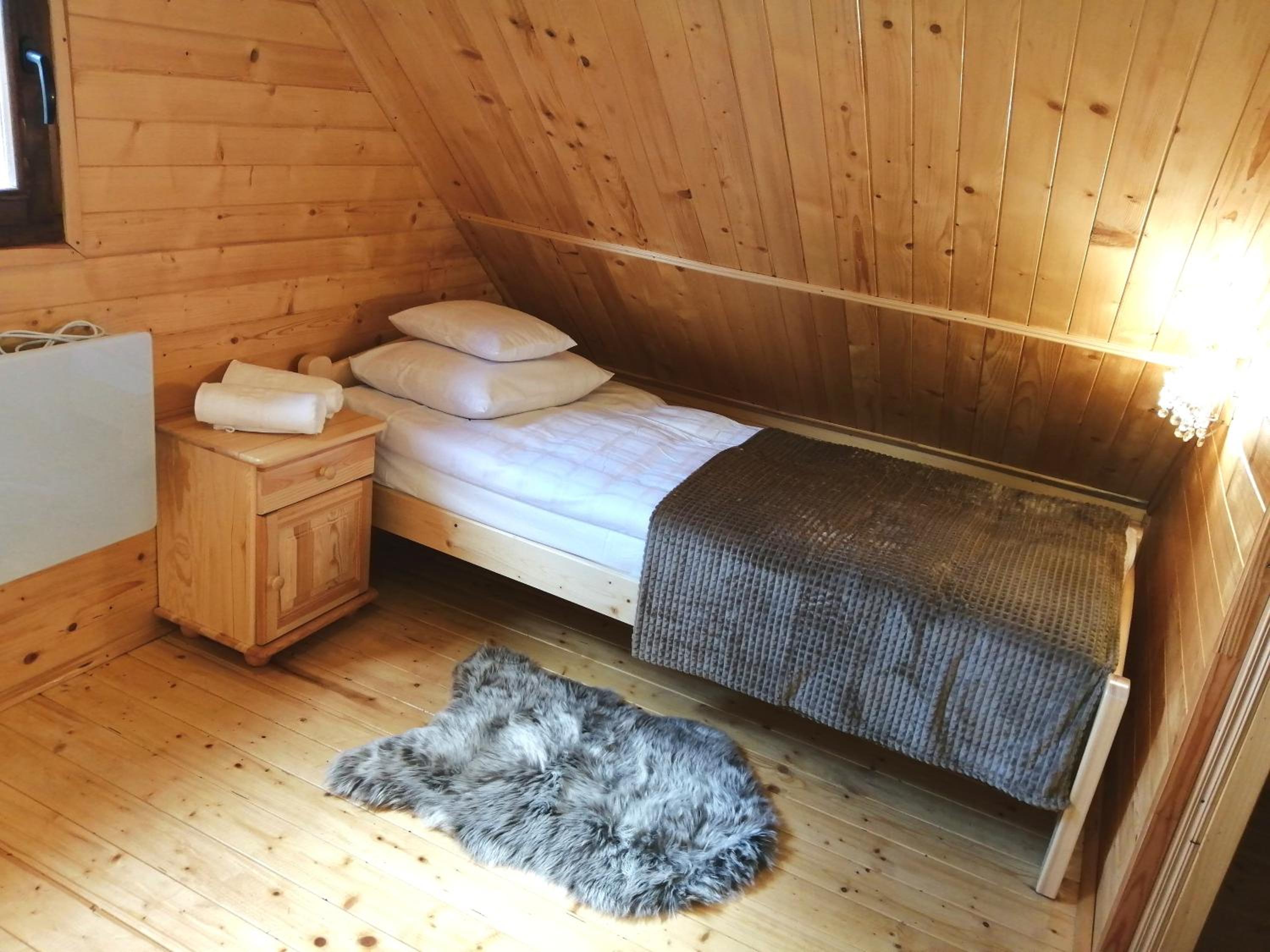 Three-Bedroom Chalet - Photo 8