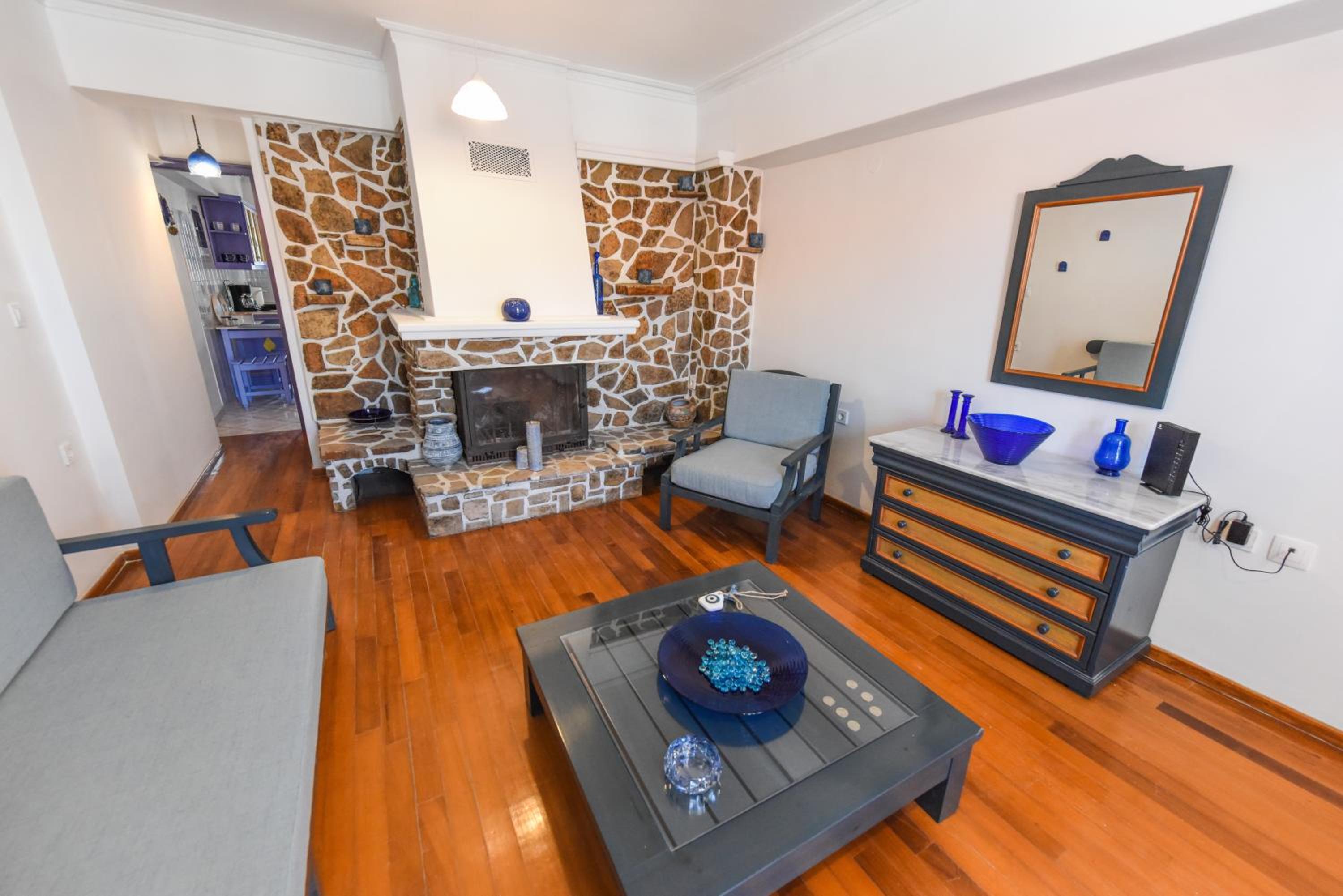 Two-Bedroom House photo 2