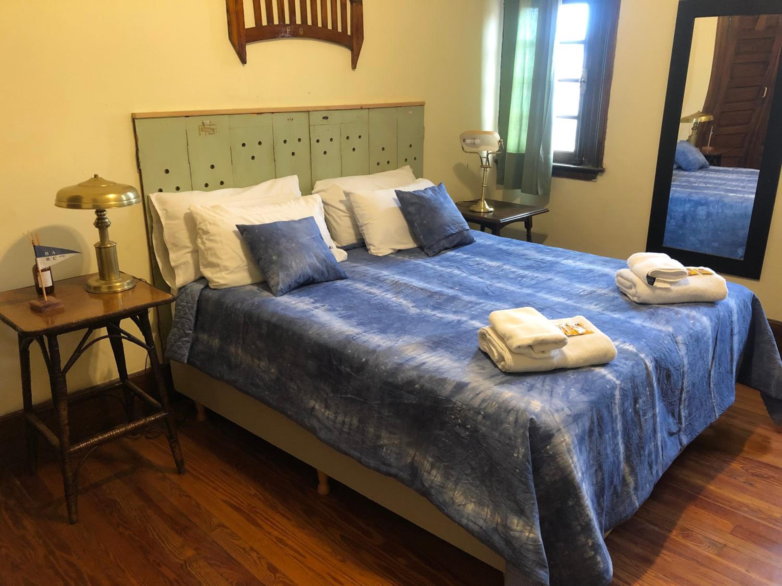 Double or Twin Room with Shared Bathroom photo 3