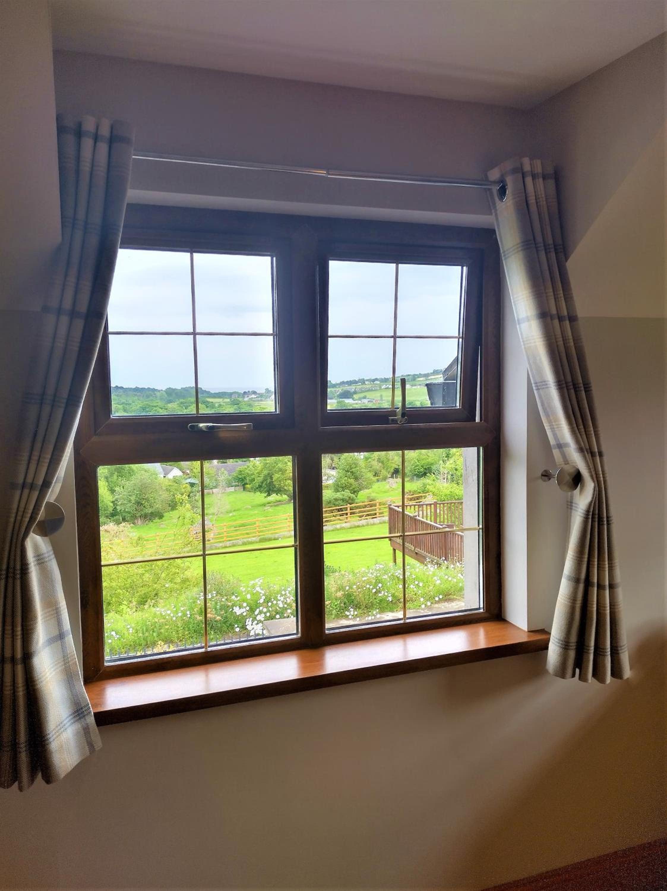 Double or Twin Room with Partial Sea View photo 3