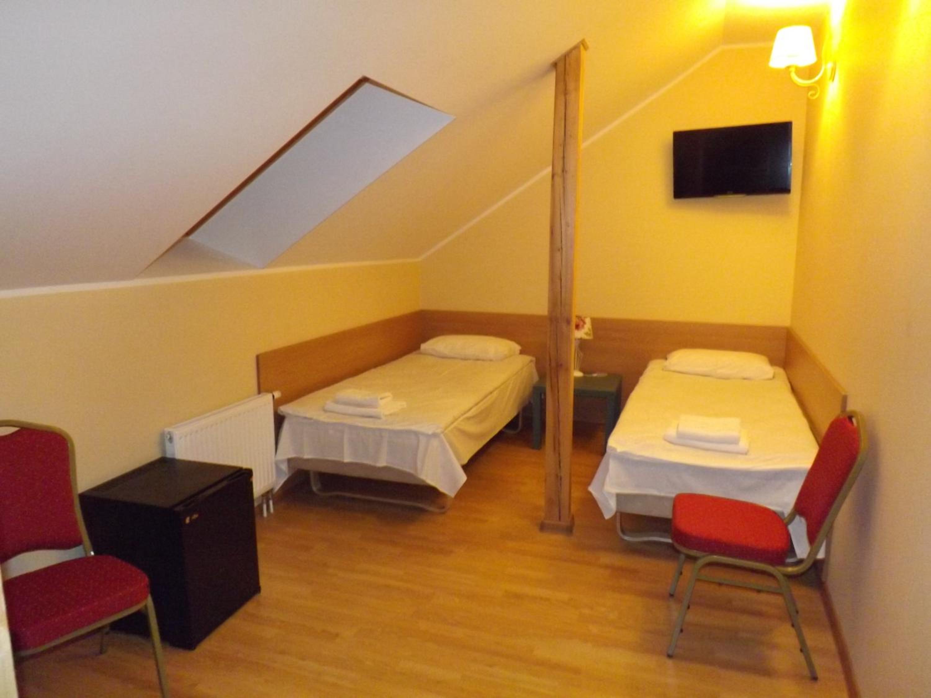 Comfort Triple Room with Shower photo 1