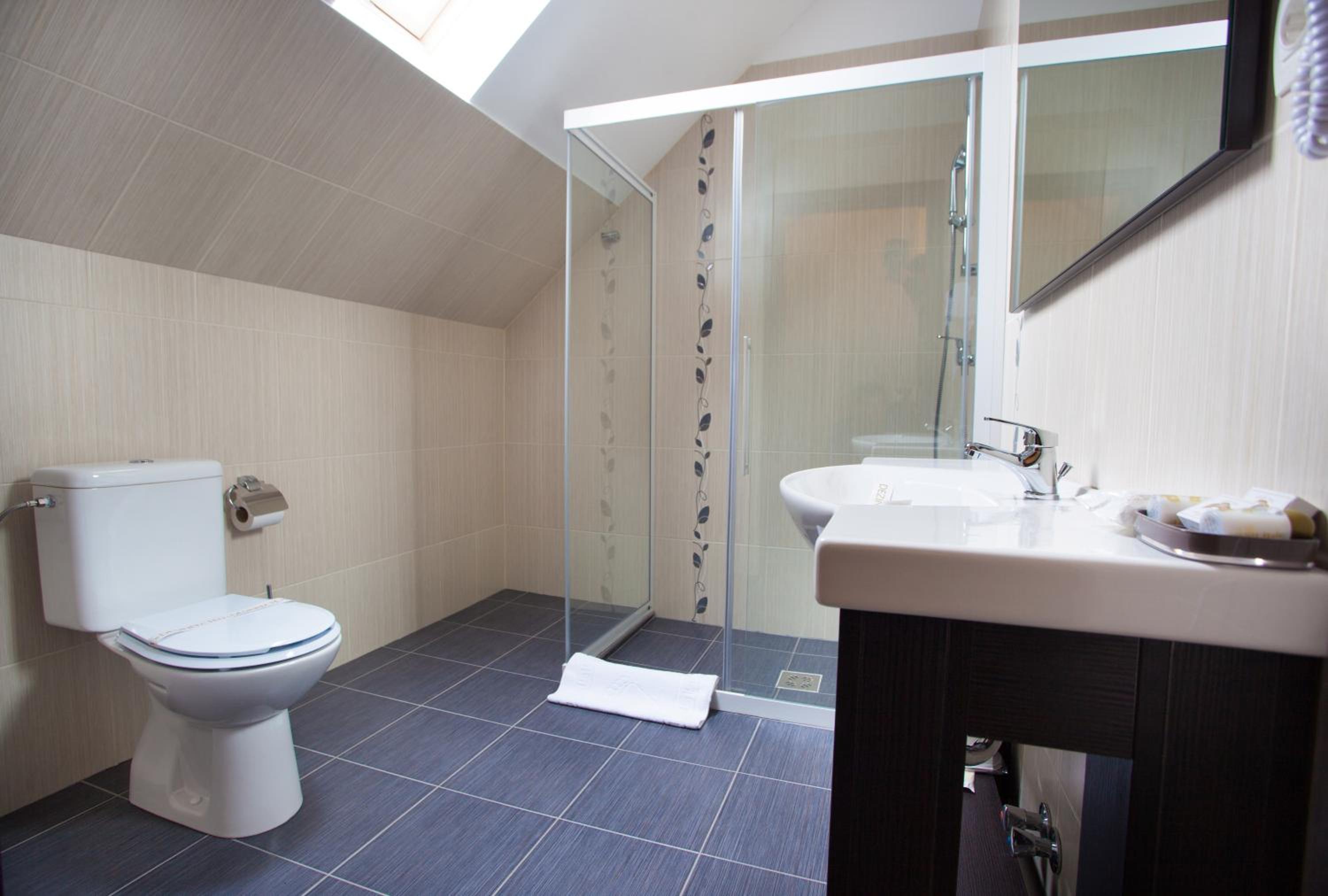 Double Room - Photo 4