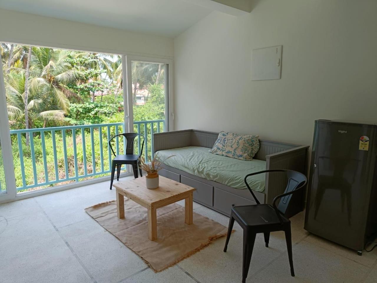 Two-Bedroom Apartment - Photo 11