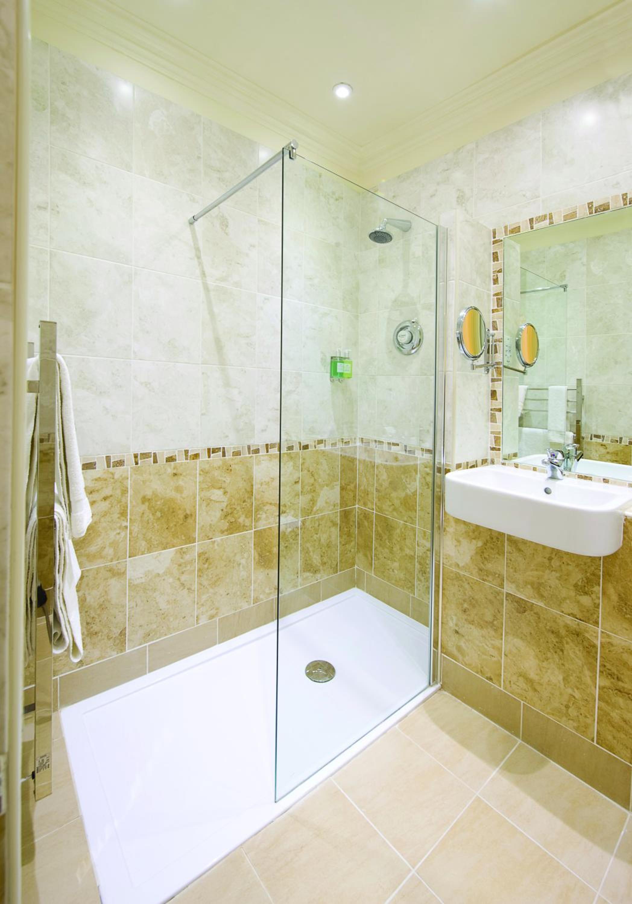 Coach House Double Room photo 2