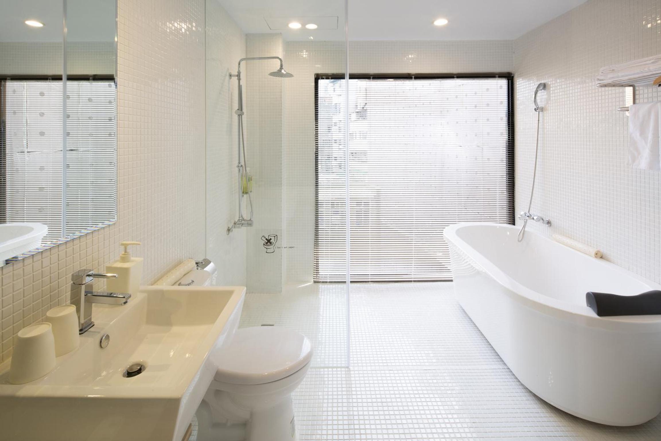 Executive Double Room with Bath photo 1