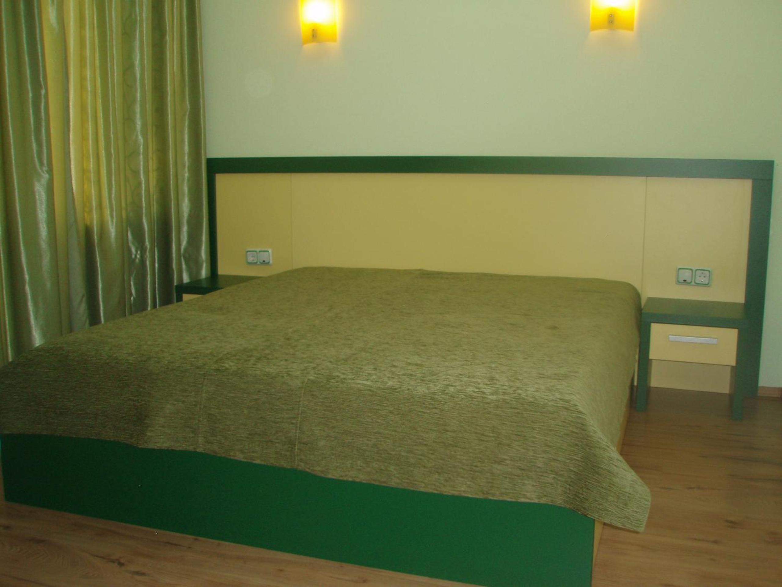 Double or Twin Room photo 2