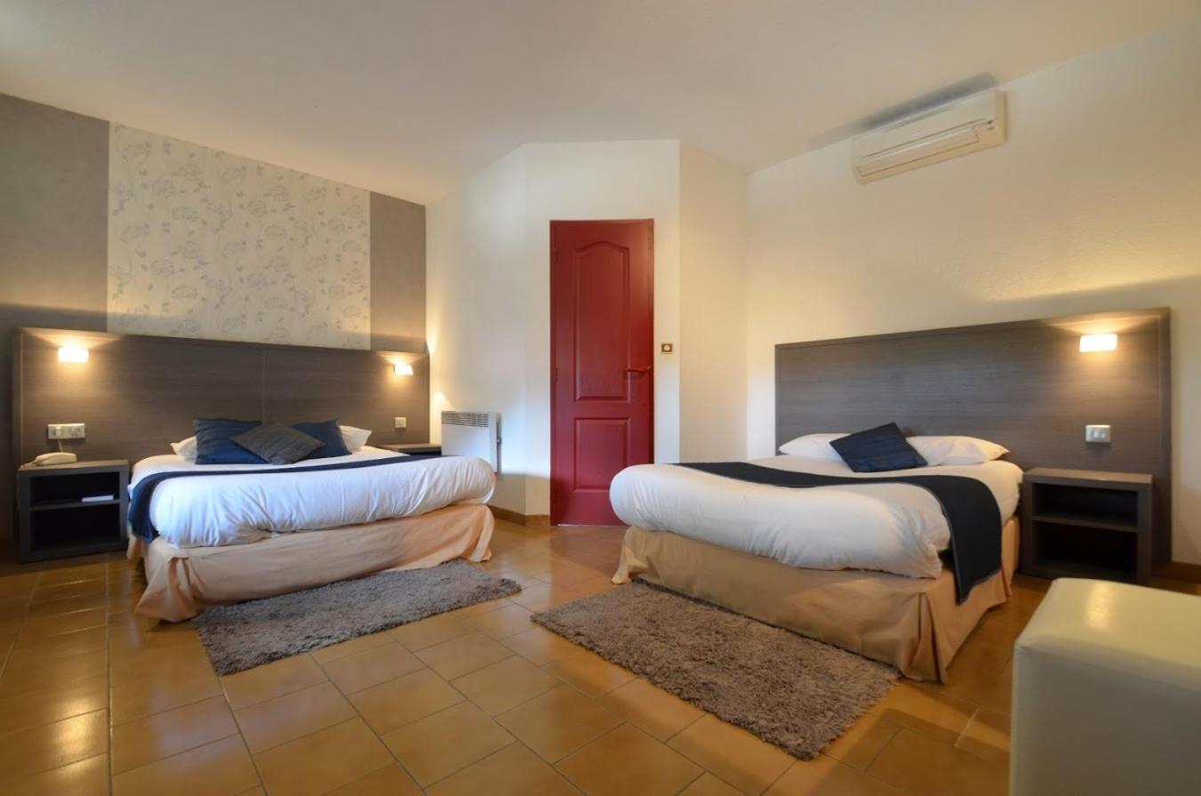 Family Room with Garden View (2 Adults + 2 Children) - Photo 1