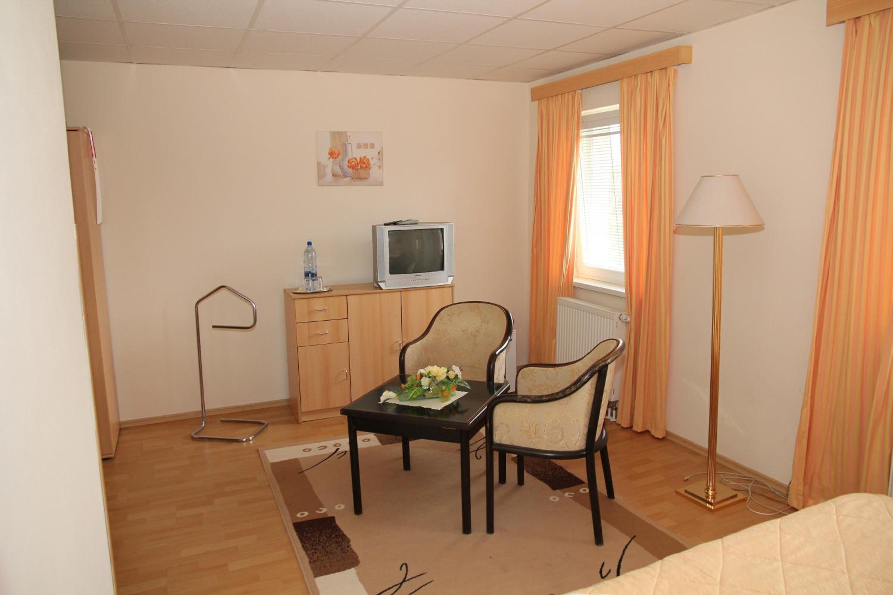 Deluxe Double Room photo 2