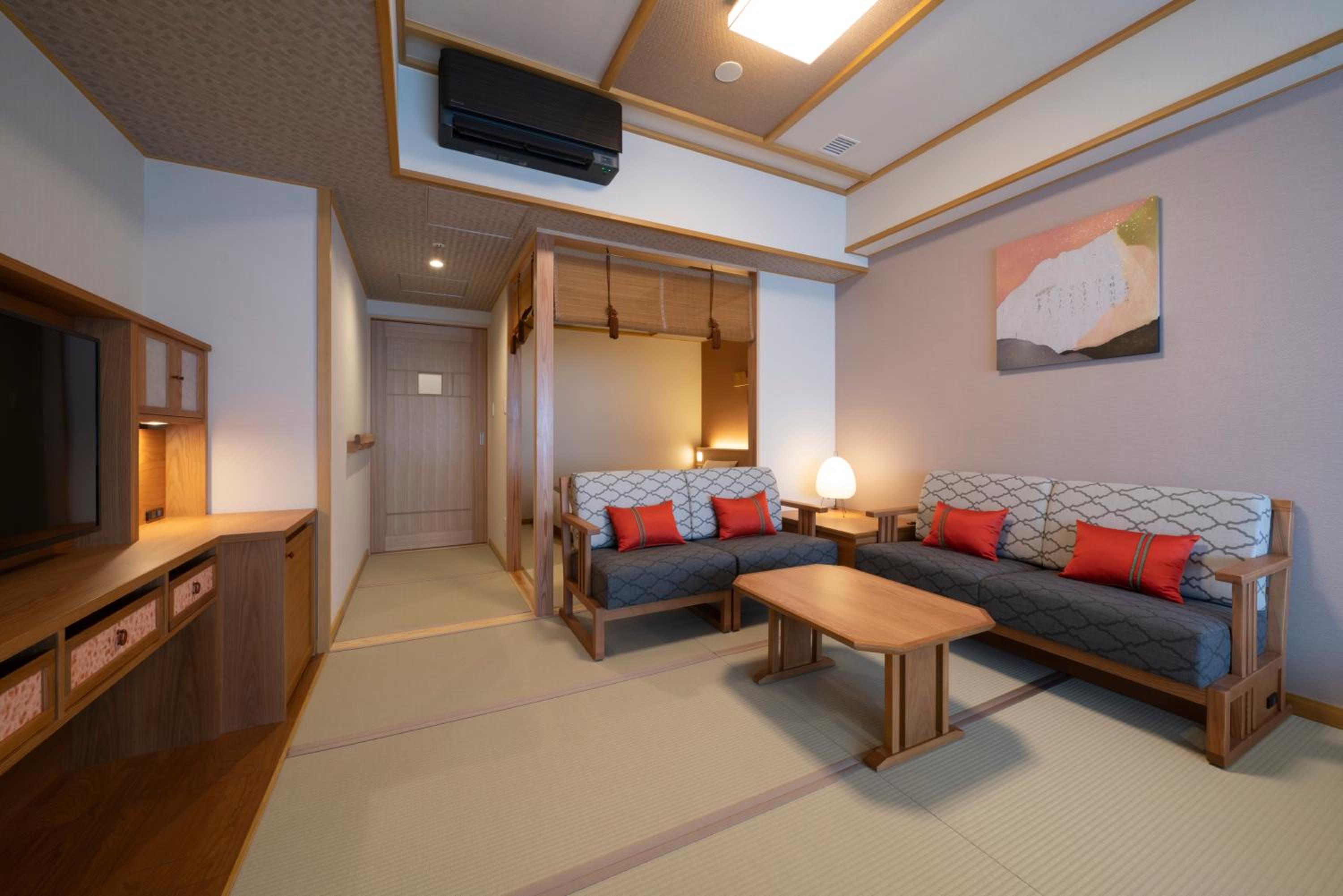 Quadruple Room - Photo 8