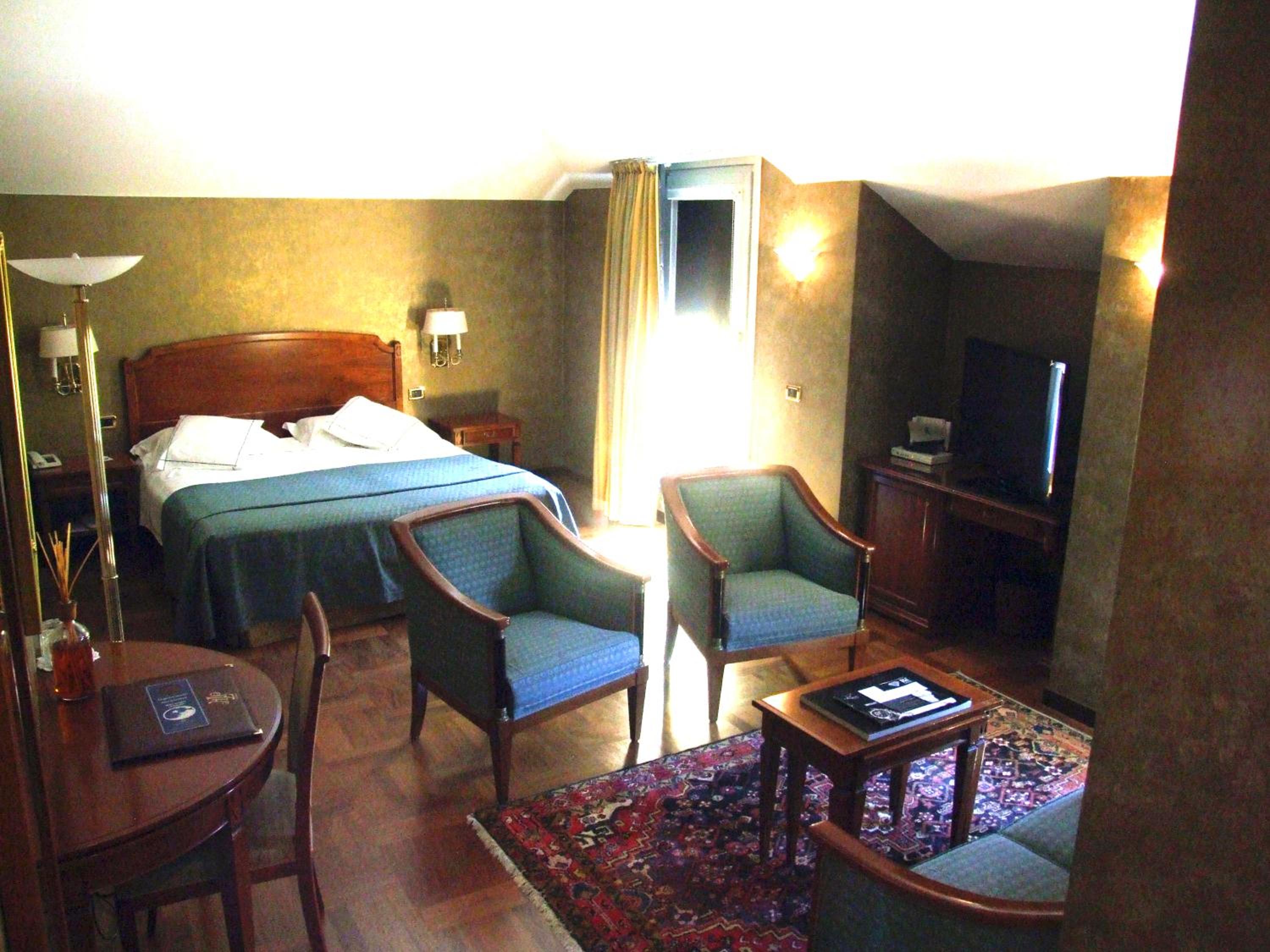 Junior Suite - Photo 7