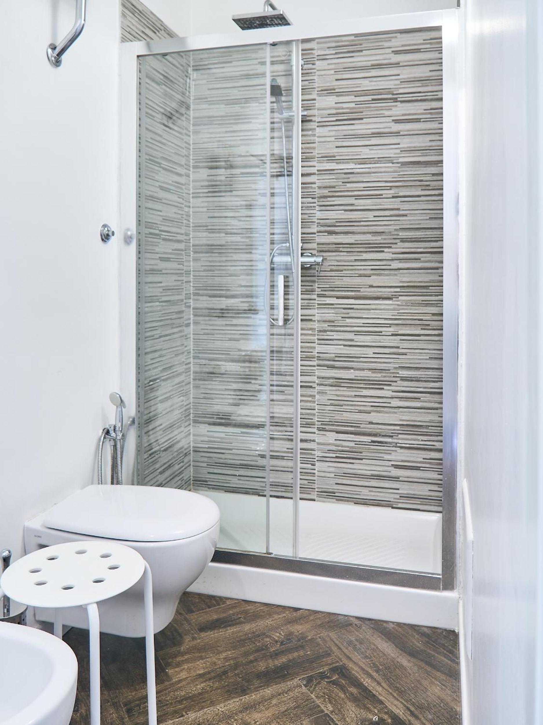 Family Suite - Photo 7